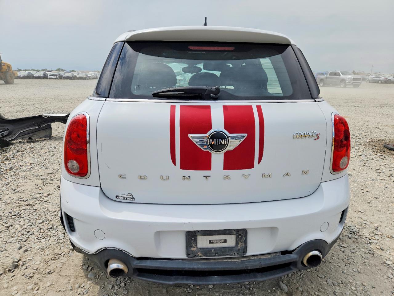 2014 Mini Cooper S Countryman White vin: WMWZC5C59EWM17881