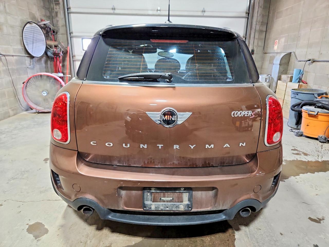 2014 Mini Cooper S Countryman Brown vin: WMWZC5C59EWP37766