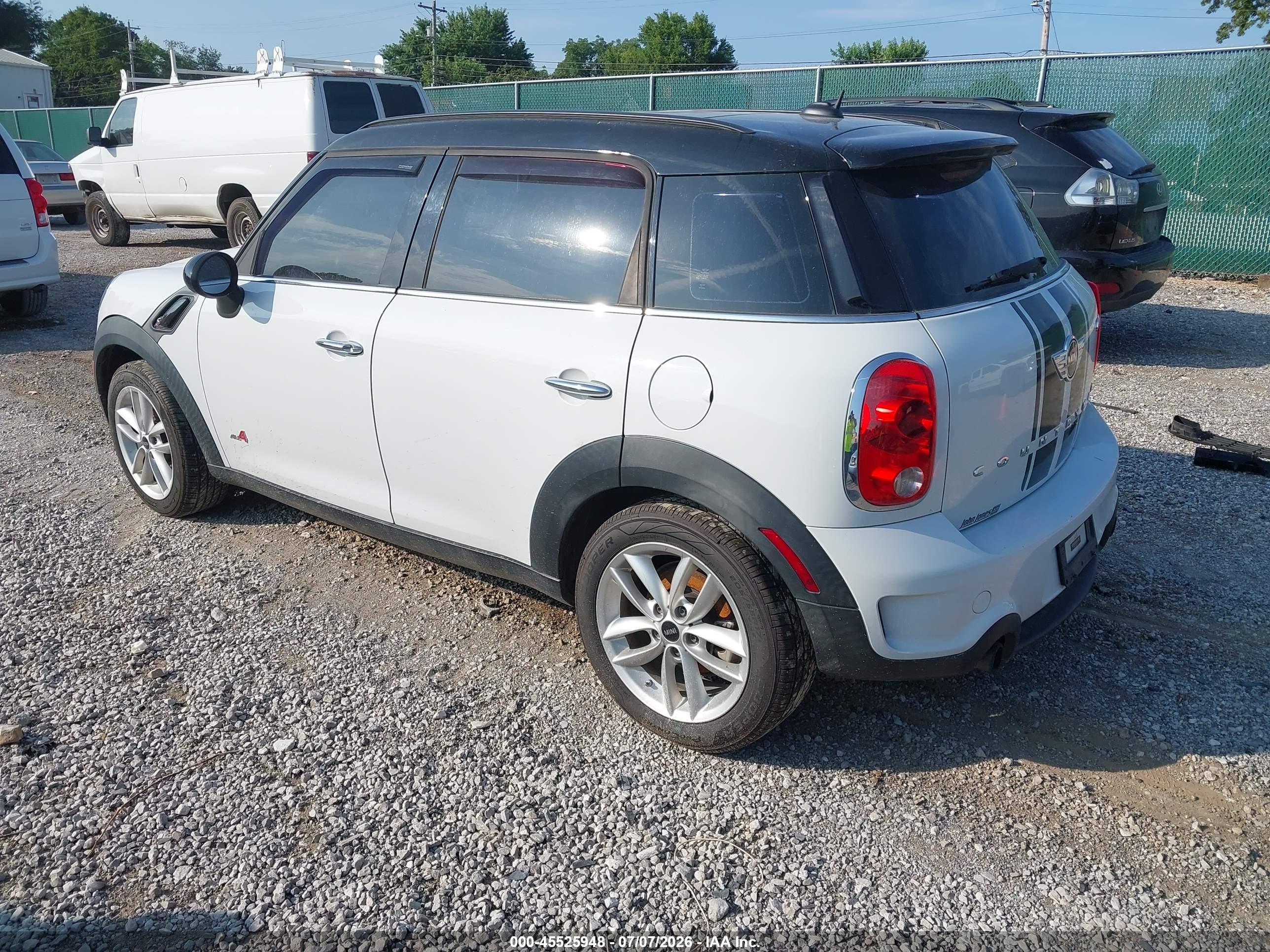 2014 Mini Countryman Cooper S White vin: WMWZC5C59EWP41199