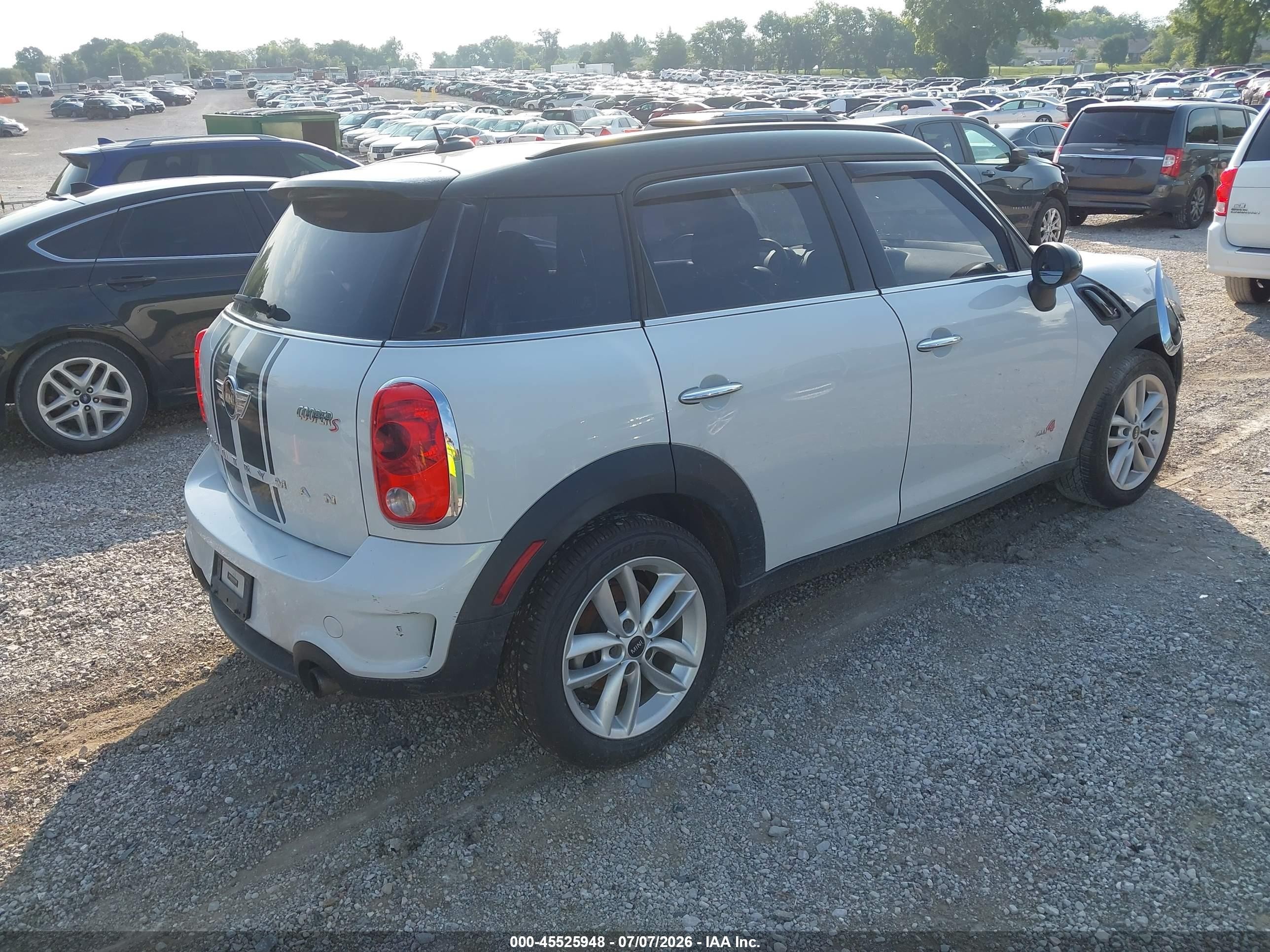 2014 Mini Countryman Cooper S White vin: WMWZC5C59EWP41199
