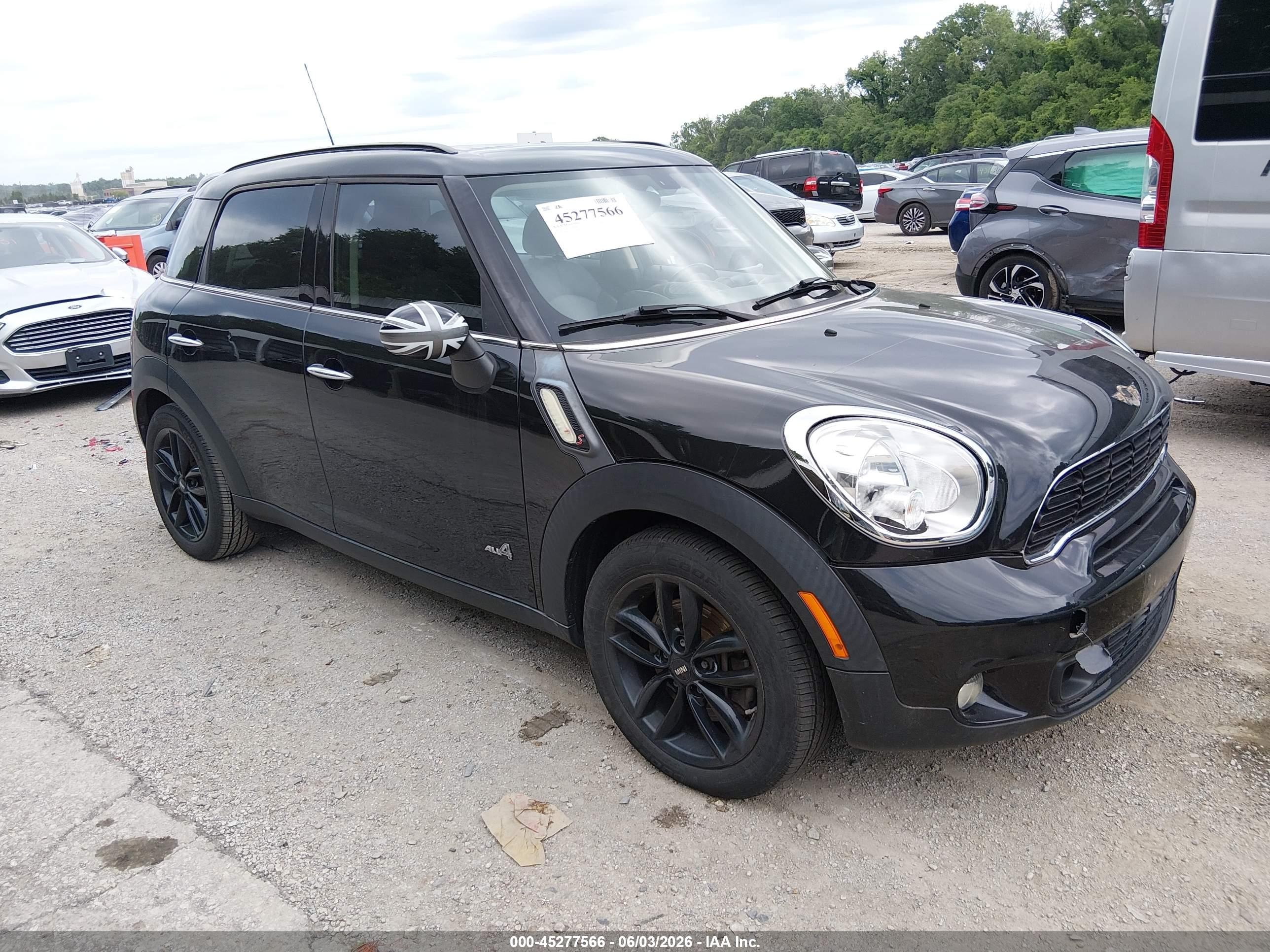 2014 Mini Countryman Cooper S Черный vin: WMWZC5C59EWP41428