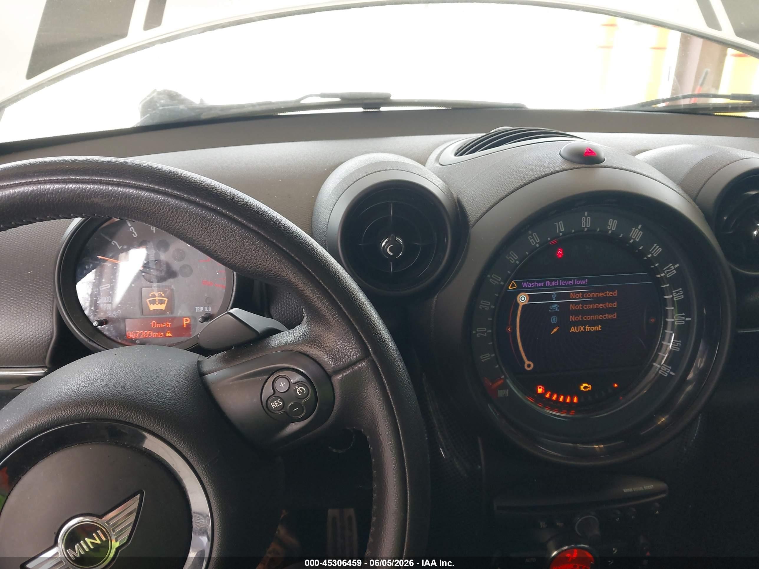 2015 Mini Countryman Cooper S Silver vin: WMWZC5C59FWP46579