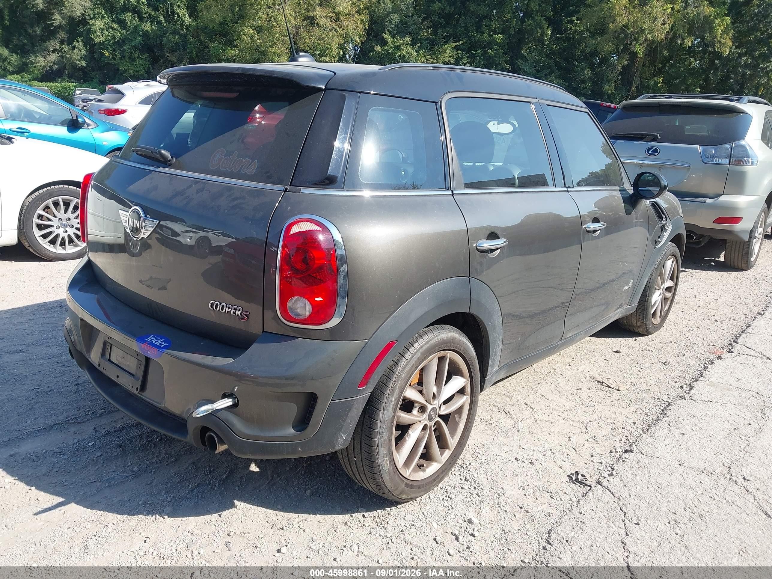 2011 Mini Cooper S Countryman   Black vin: WMWZC5C5XBWL53264