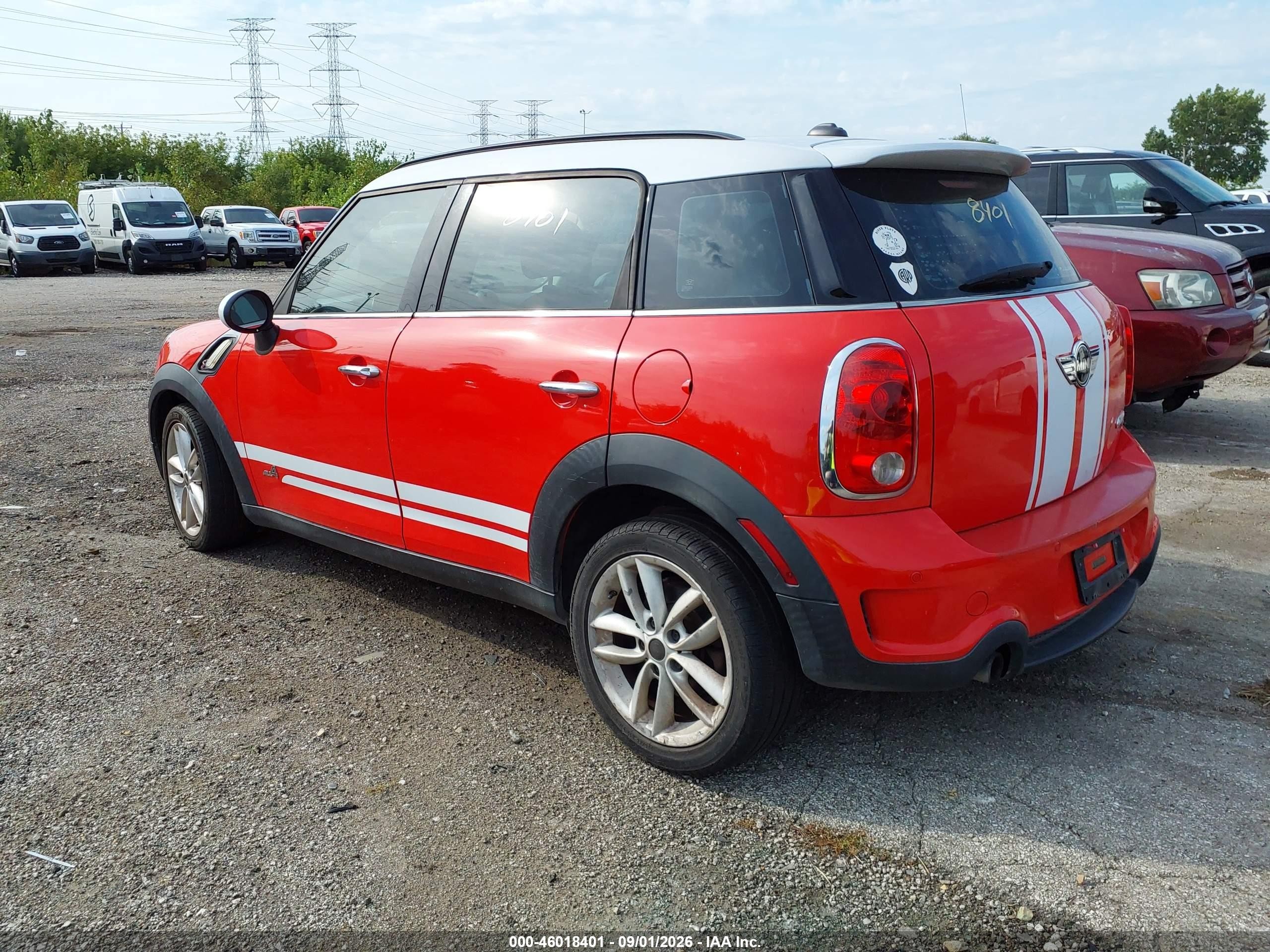 2011 Mini Cooper S Countryman   Red vin: WMWZC5C5XBWL54351