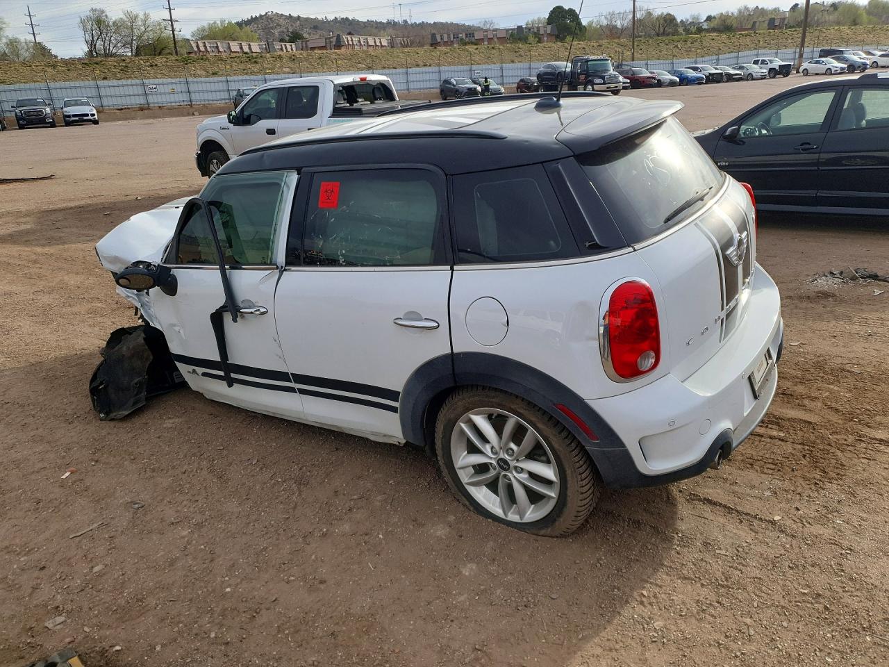 2014 Mini Cooper S Countryman White vin: WMWZC5C5XEWP39204