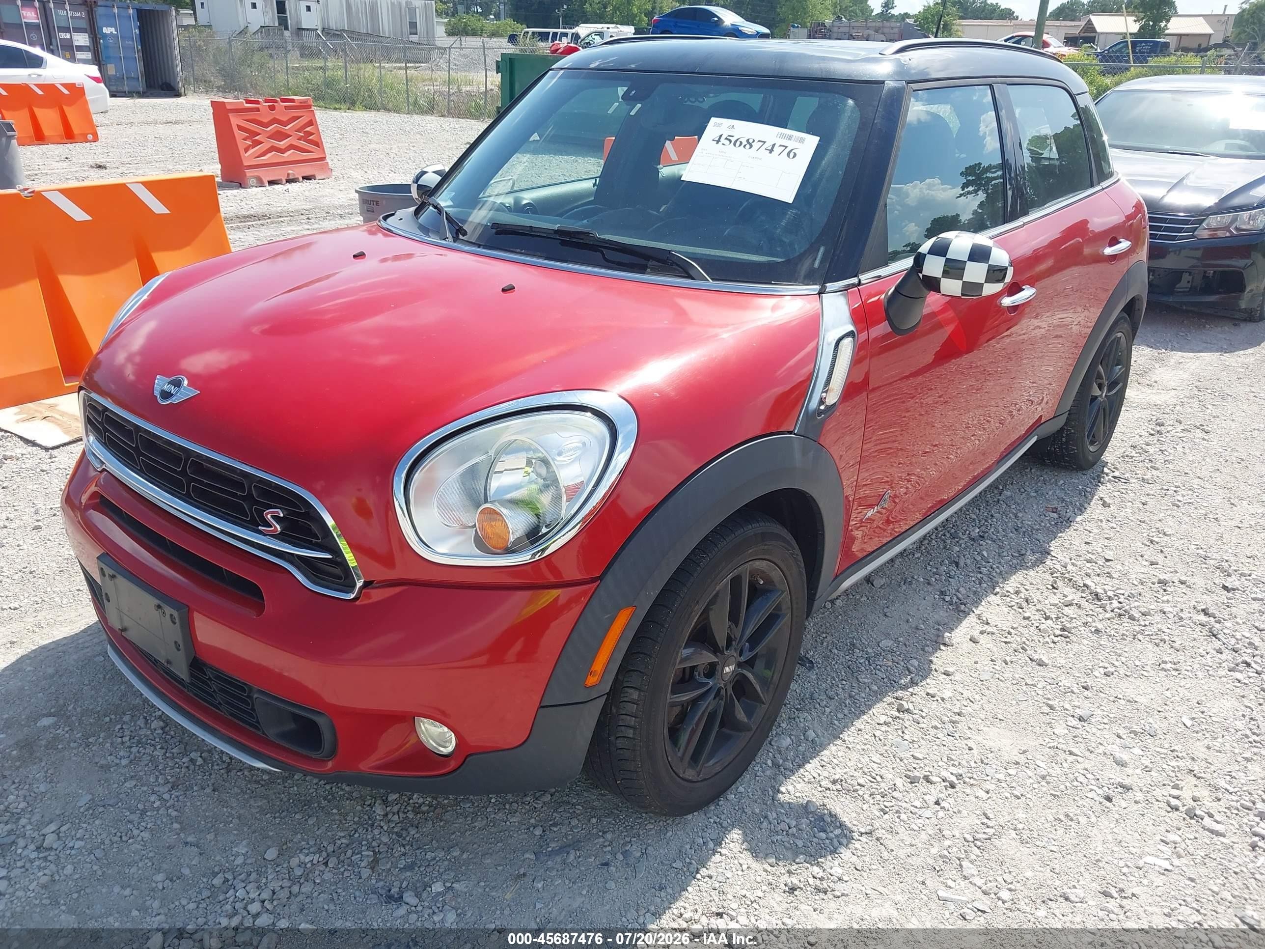 2015 Mini Countryman Cooper S Red vin: WMWZC5C5XFWP46249