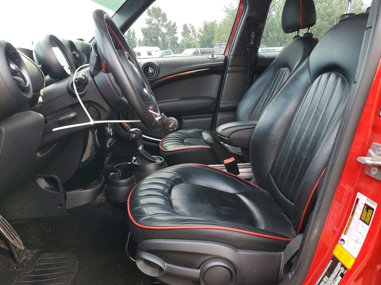 2015 Mini Cooper S Countryman Red vin: WMWZC5C5XFWP48714