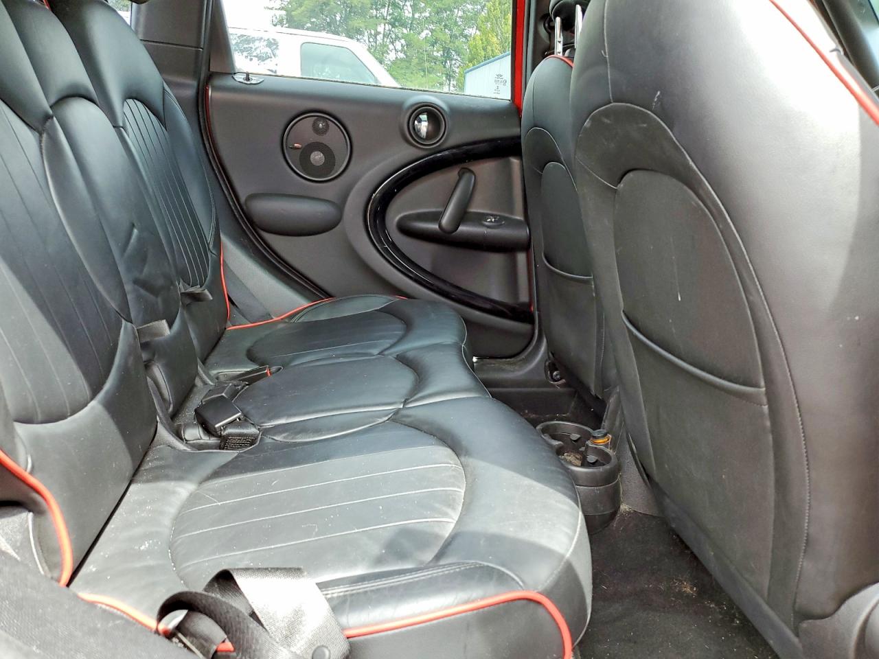 2015 Mini Cooper S Countryman Red vin: WMWZC5C5XFWP48714