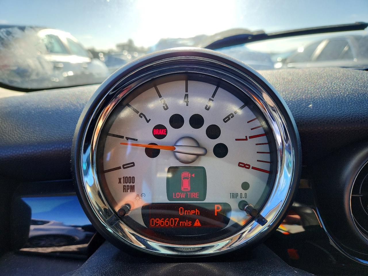 2013 Mini Cooper Clubman Silver vin: WMWZF3C50DT489385