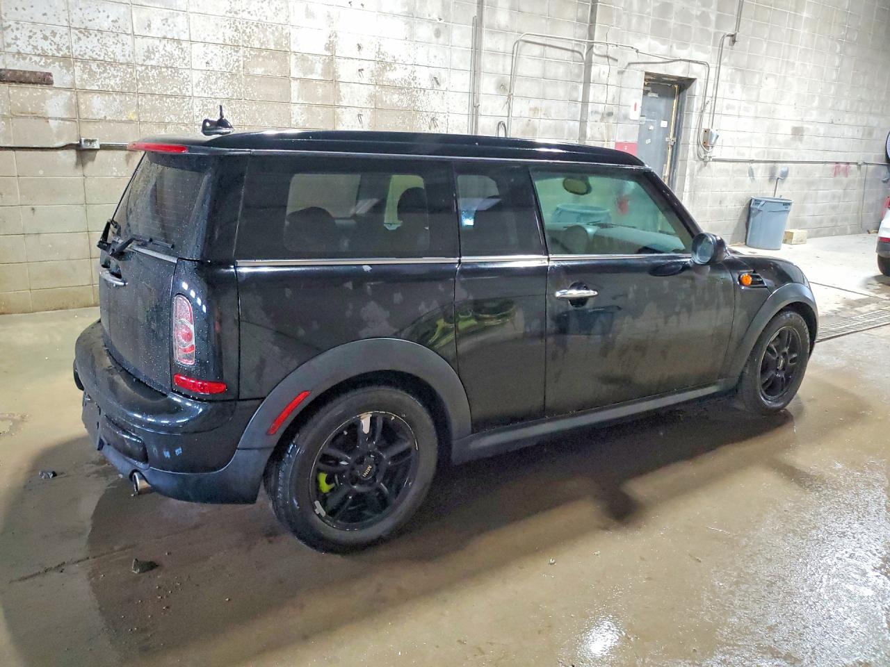 2012 Mini Cooper Clubman Black vin: WMWZF3C51CT488776