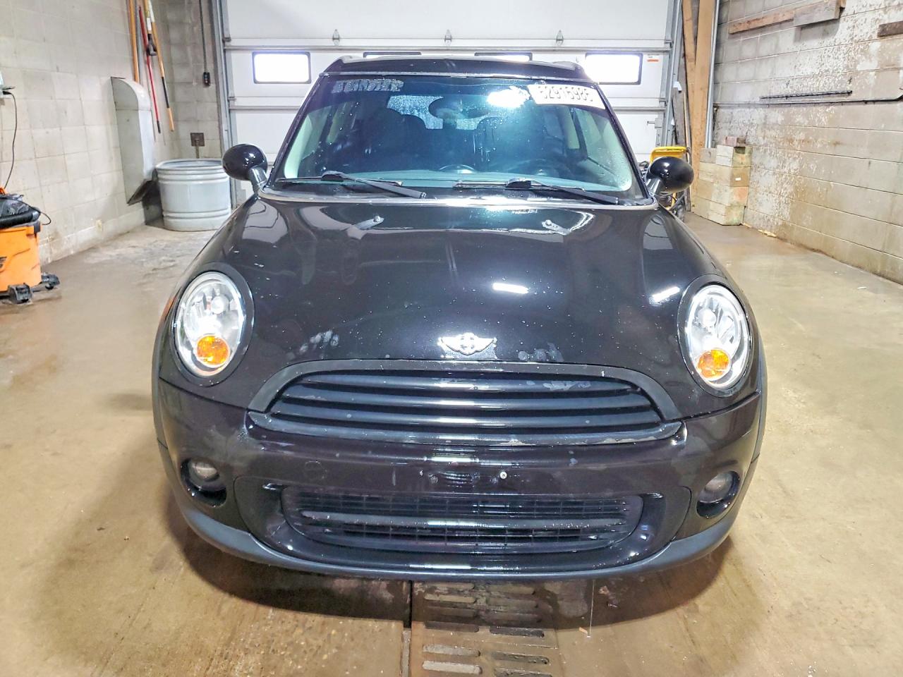 2012 Mini Cooper Clubman Black vin: WMWZF3C51CT488776