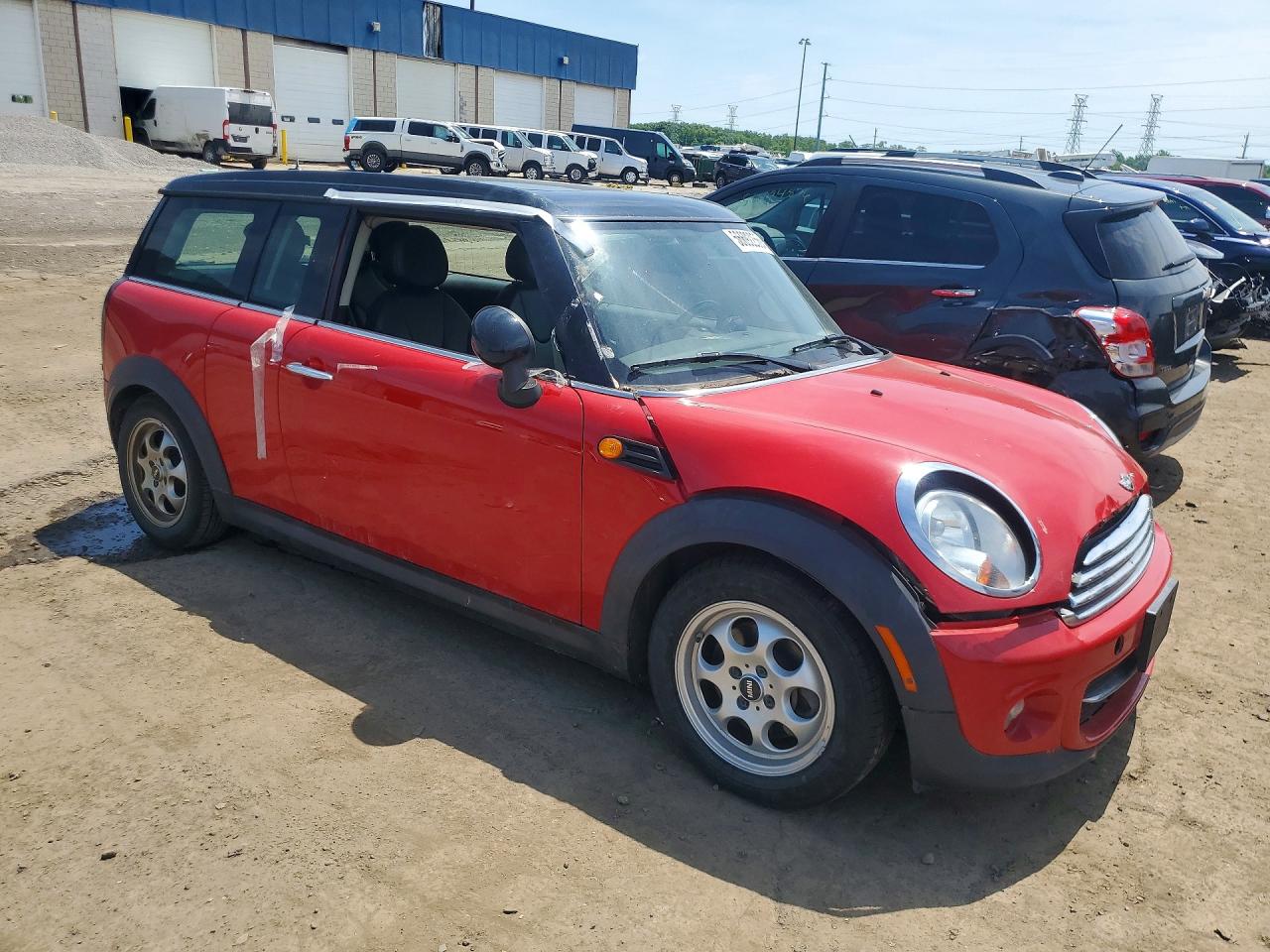 2014 Mini Cooper Clubman Red vin: WMWZF3C52ET492970