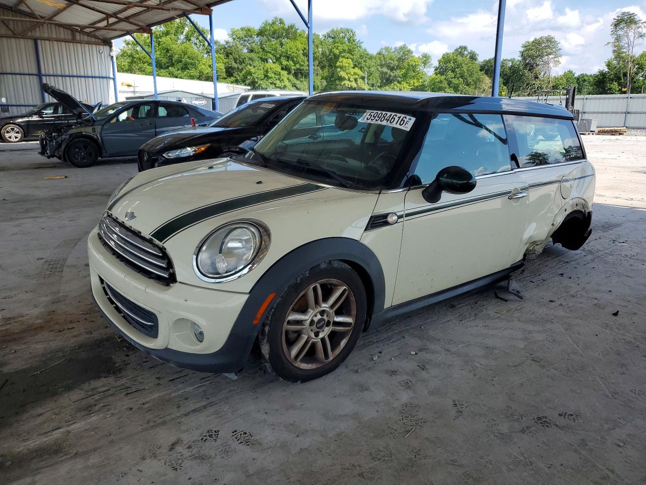 2013 Mini Cooper Clubman White vin: WMWZF3C54DT490412