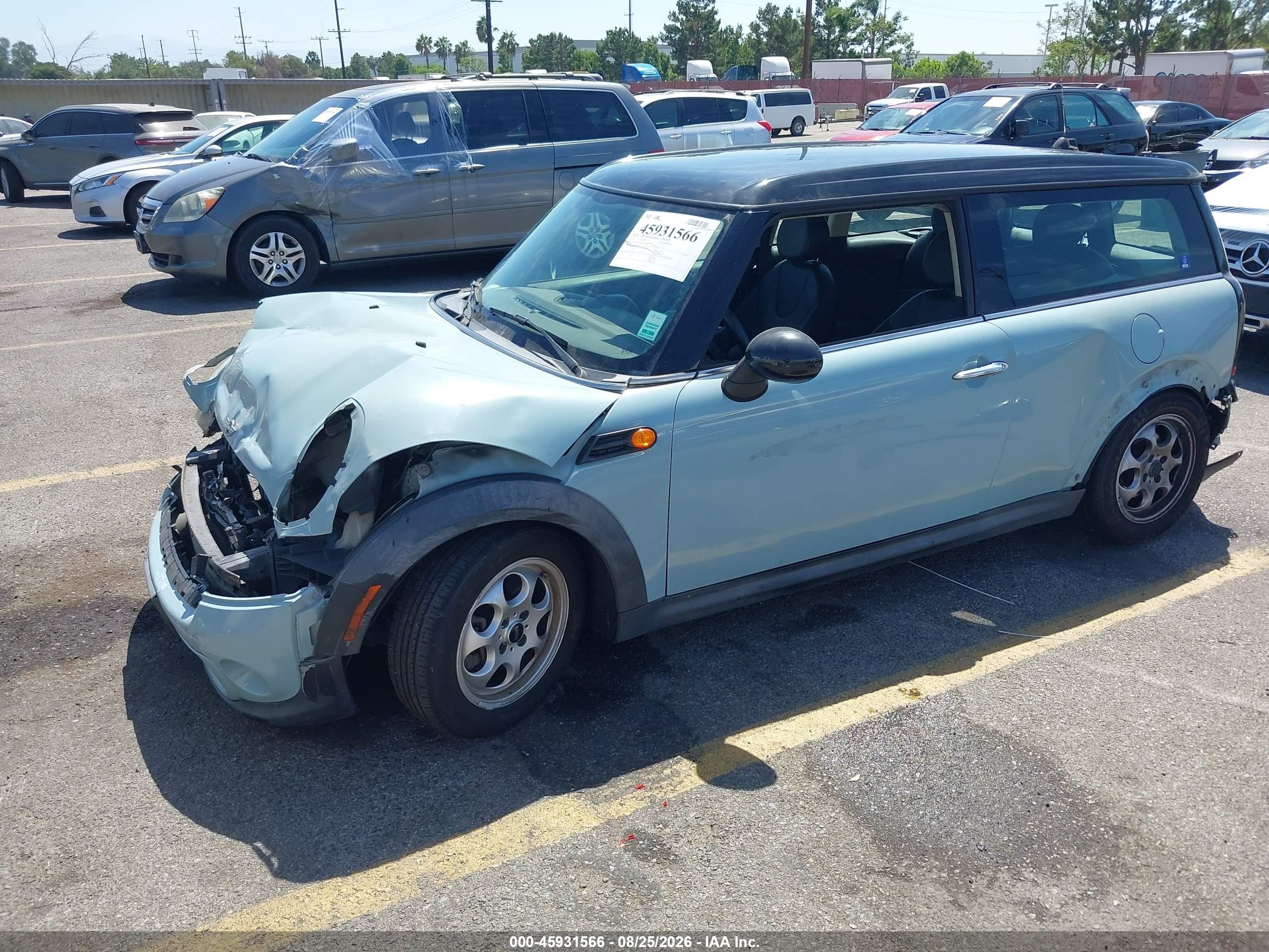 2014 Mini Clubman Cooper Teal vin: WMWZF3C54ET493456