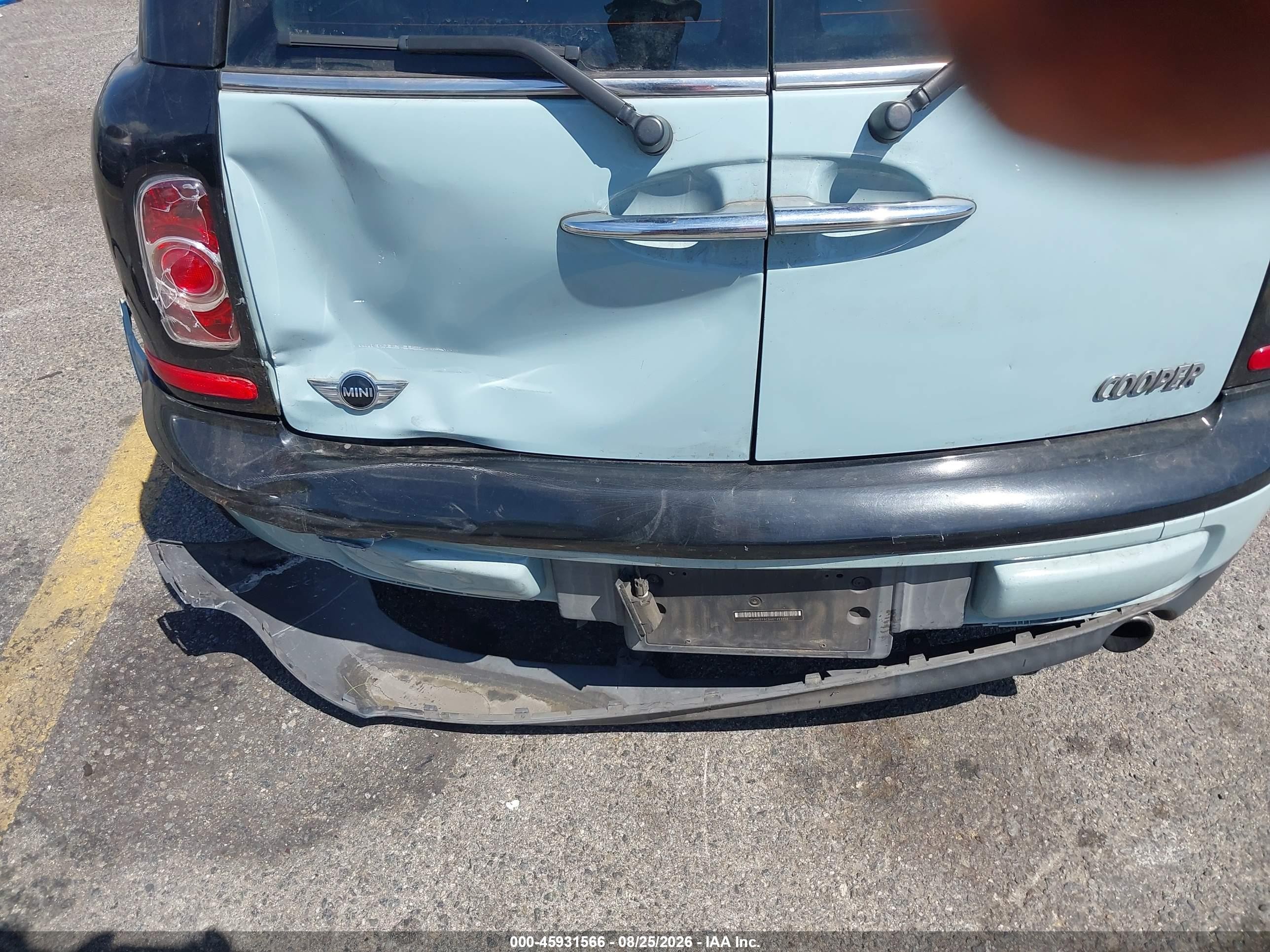 2014 Mini Clubman Cooper Teal vin: WMWZF3C54ET493456