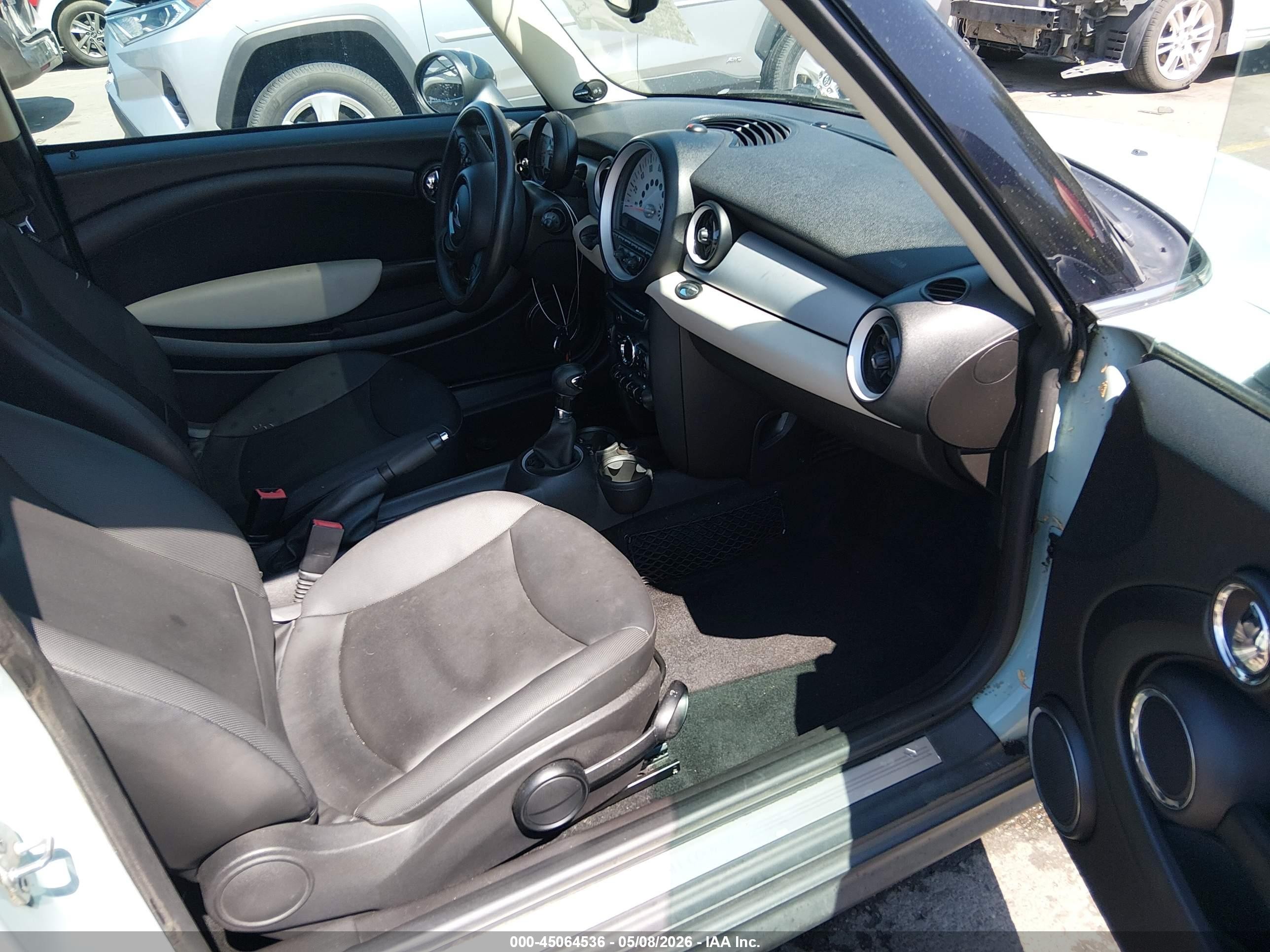2012 Mini Cooper Clubman   Синий vin: WMWZF3C55CT189114
