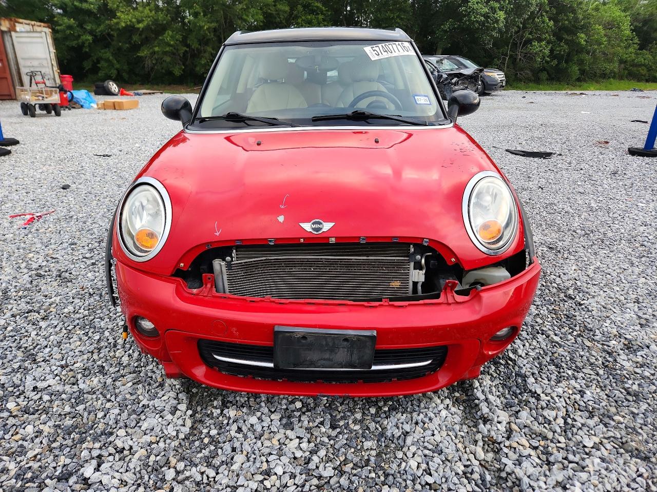 2012 Mini Cooper Clubman Red vin: WMWZF3C55CT488733