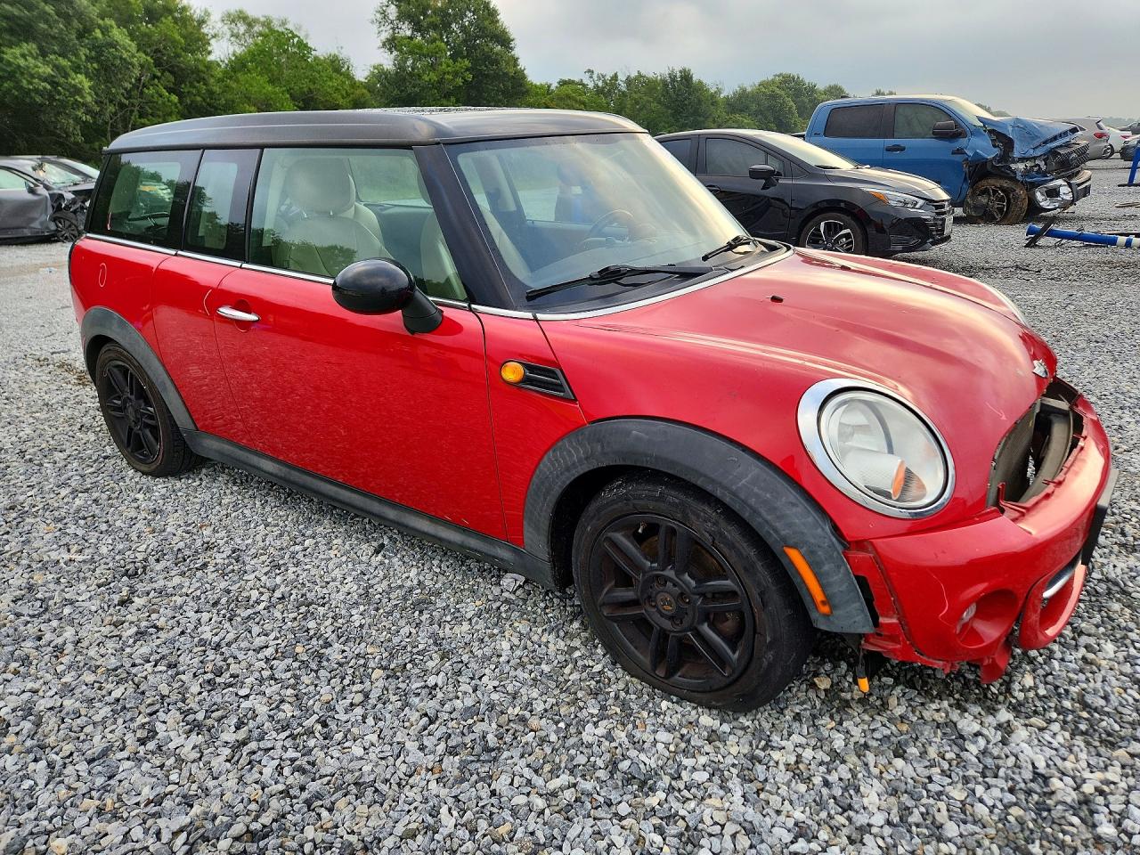 2012 Mini Cooper Clubman Red vin: WMWZF3C55CT488733