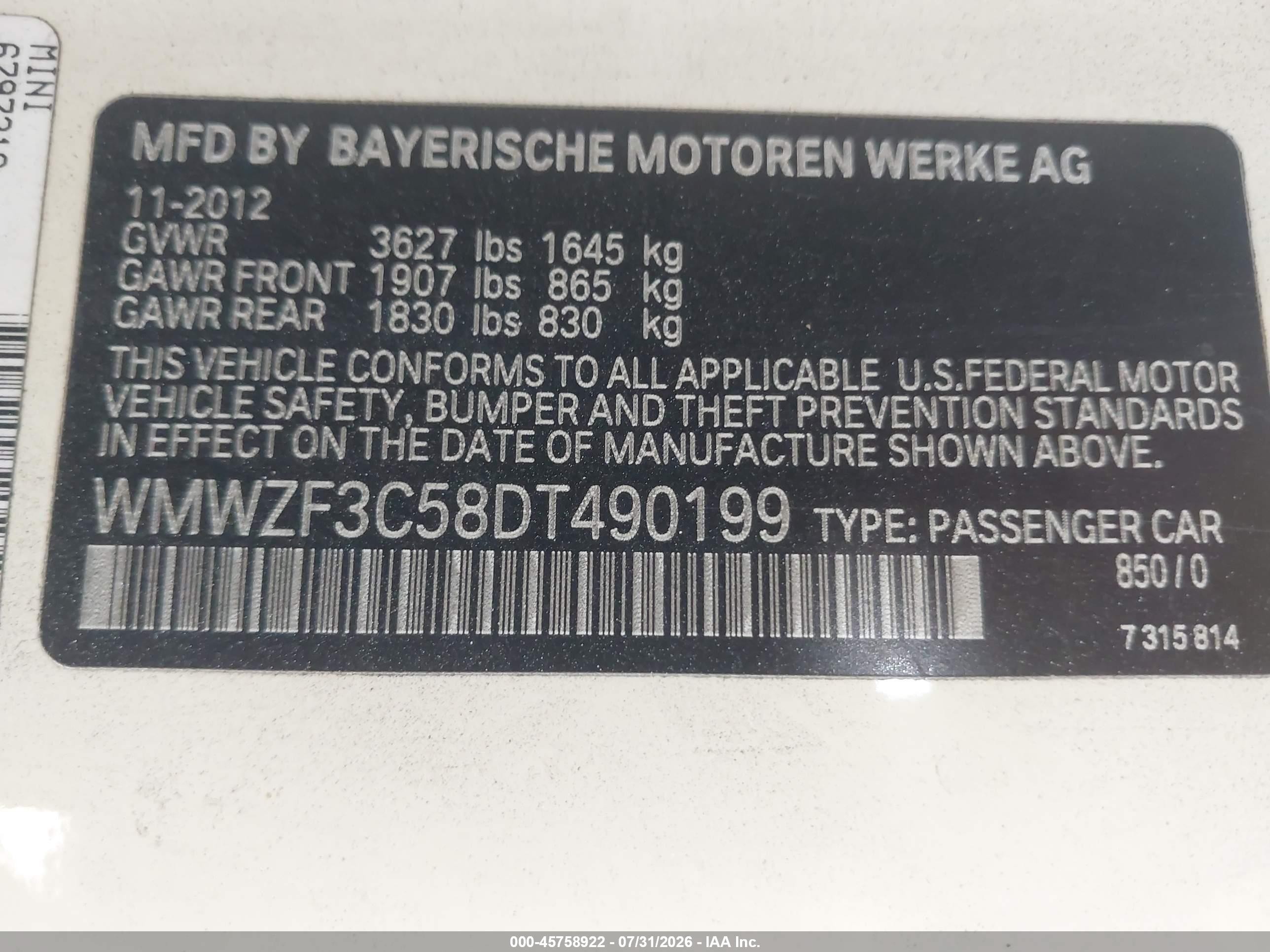 2013 Mini Clubman Cooper White vin: WMWZF3C58DT490199