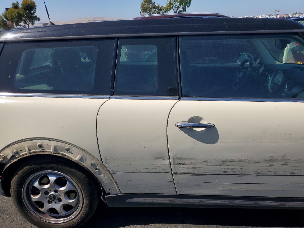 2014 Mini Cooper Clubman Beige vin: WMWZF3C58ET491743