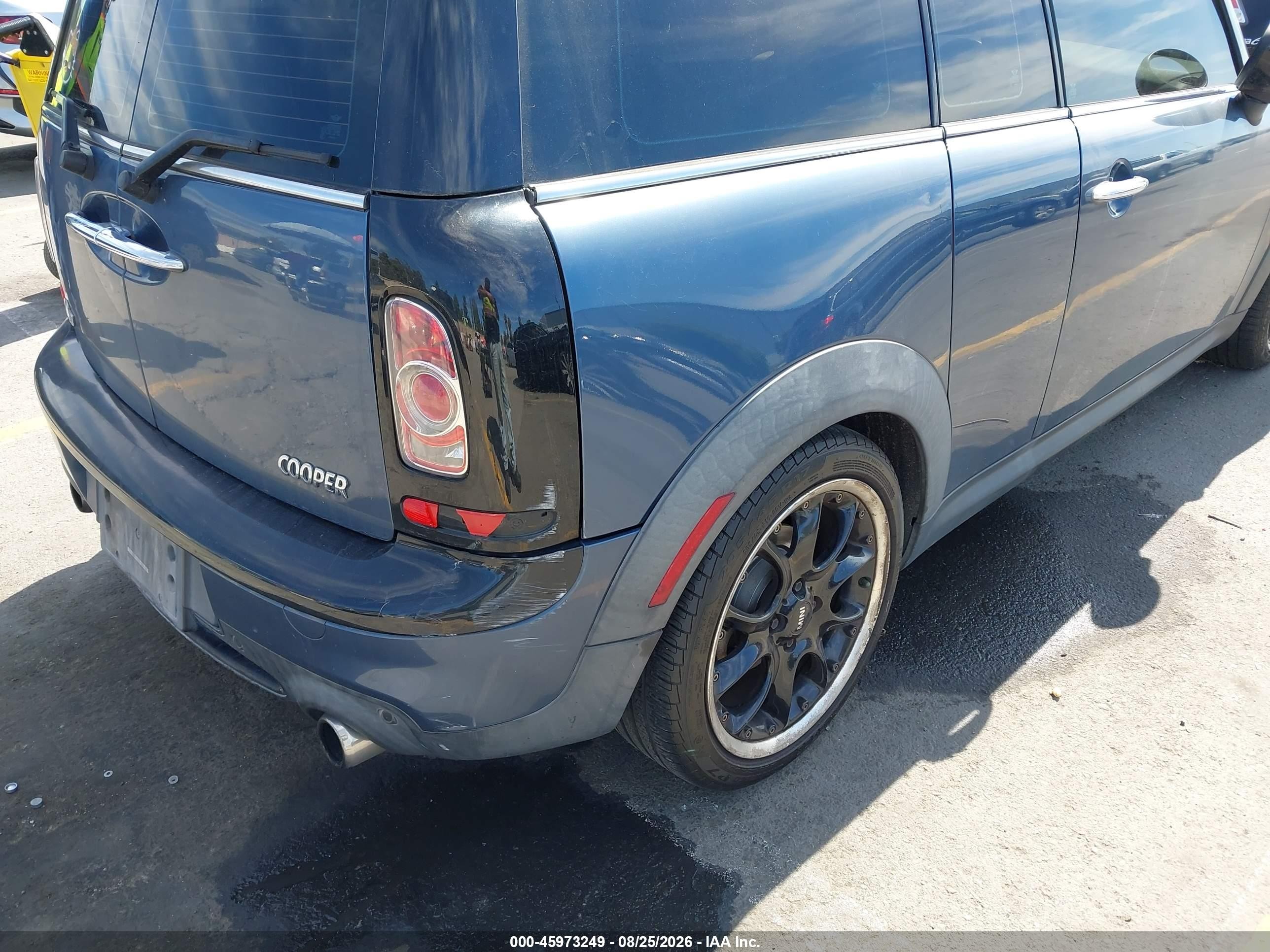 2011 Mini Cooper S Clubman   Blue vin: WMWZG3C52BTY35978