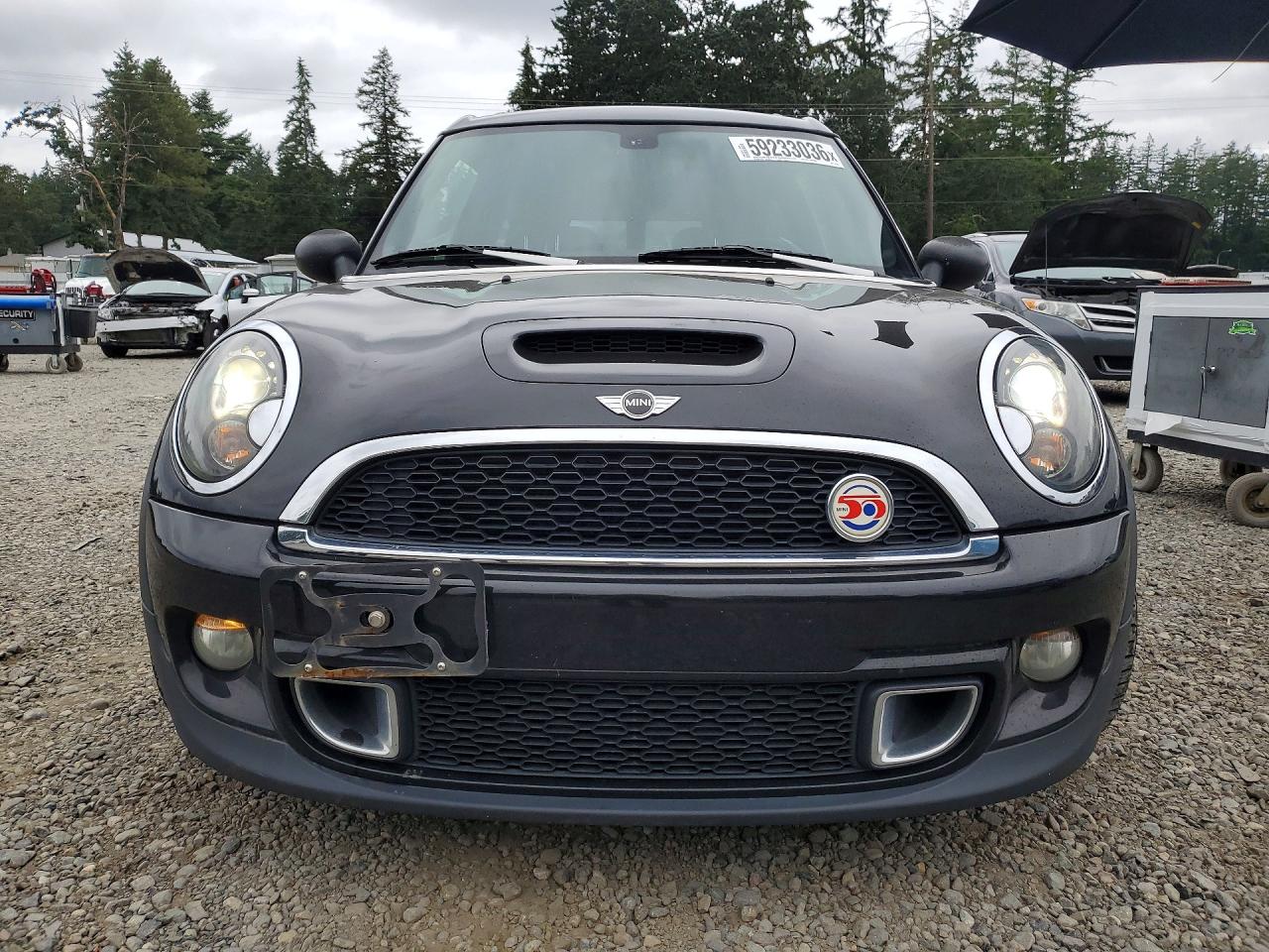 2011 Mini Cooper S Clubman Black vin: WMWZG3C52BTY37259