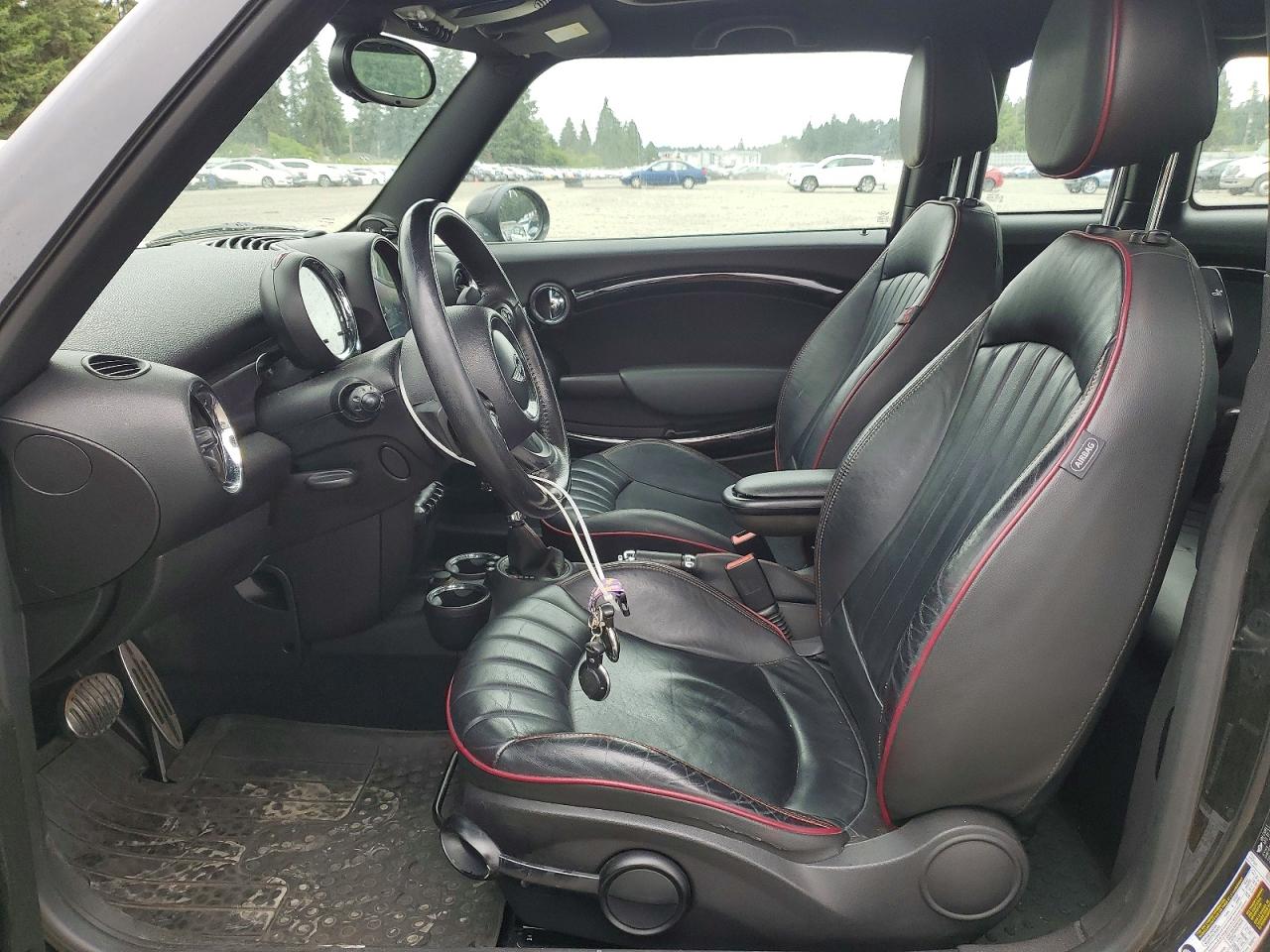 2011 Mini Cooper S Clubman Black vin: WMWZG3C52BTY37259