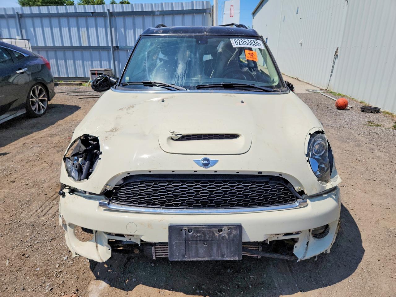 2013 Mini Cooper S Clubman White vin: WMWZG3C52DT576637