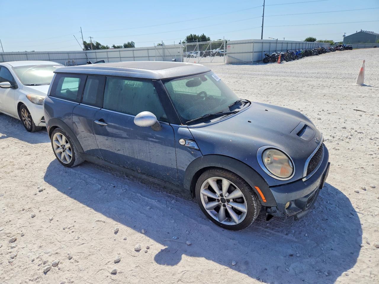 2011 Mini Cooper S Clubman Blue vin: WMWZG3C54BTY30085