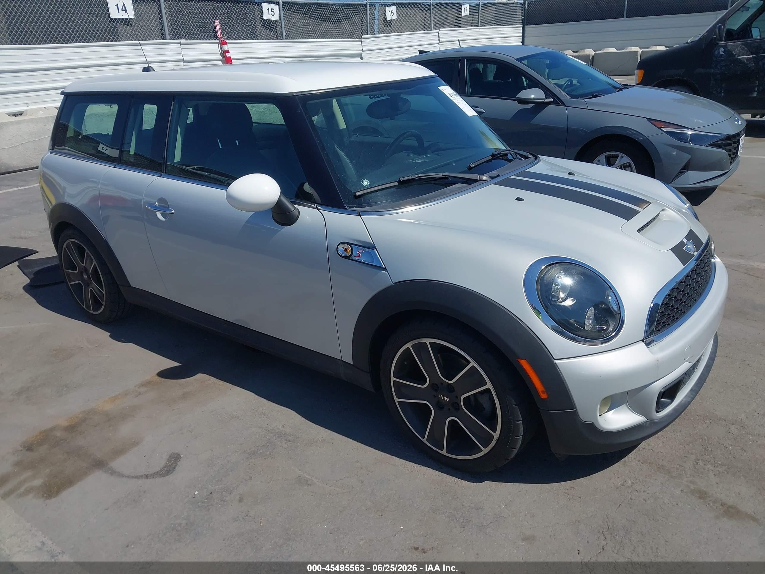 2013 Mini Clubman Cooper S Серебряный vin: WMWZG3C54DT576669