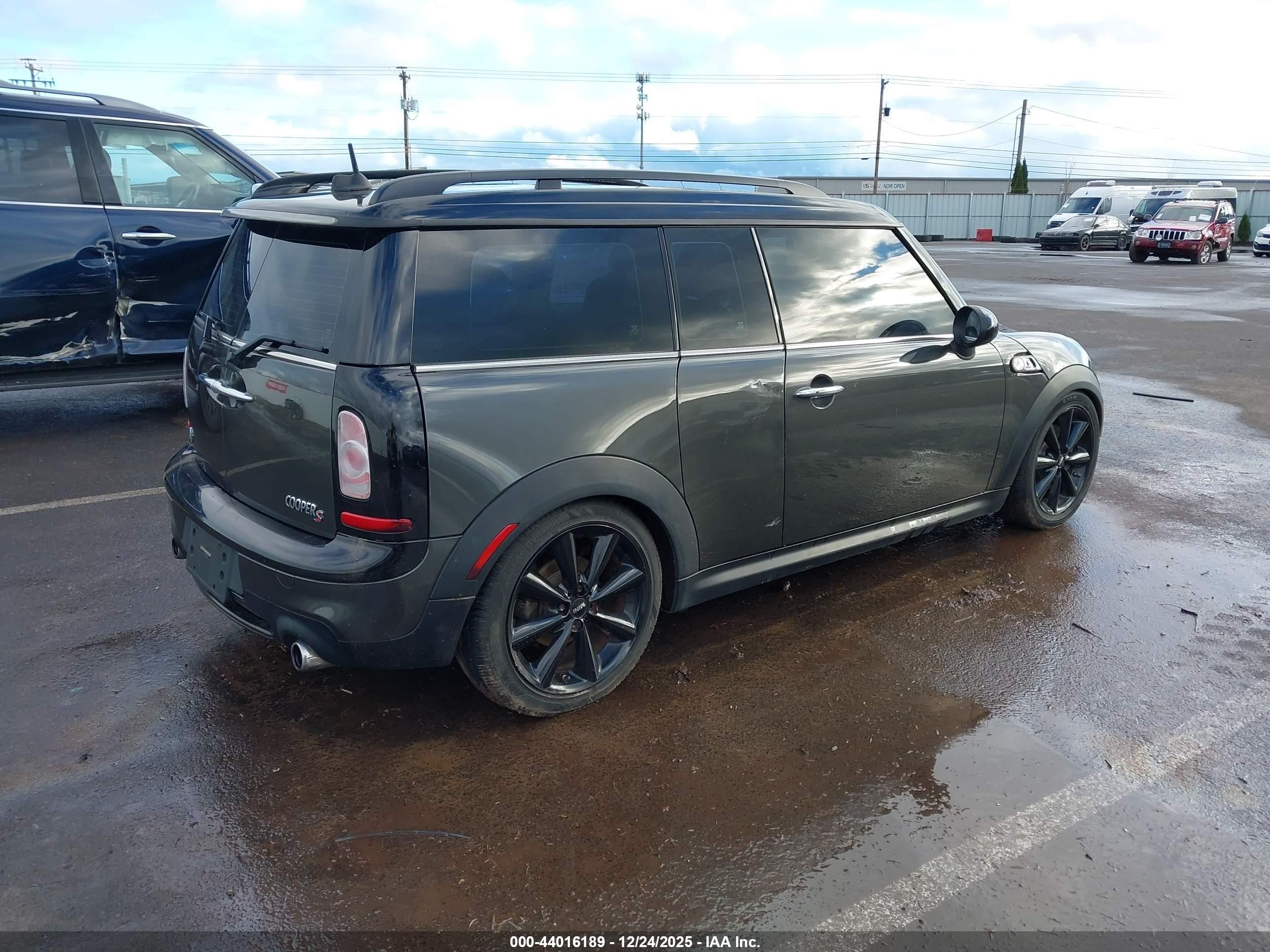 2011 Mini Cooper S Clubman   Gray vin: WMWZG3C55BTY36168