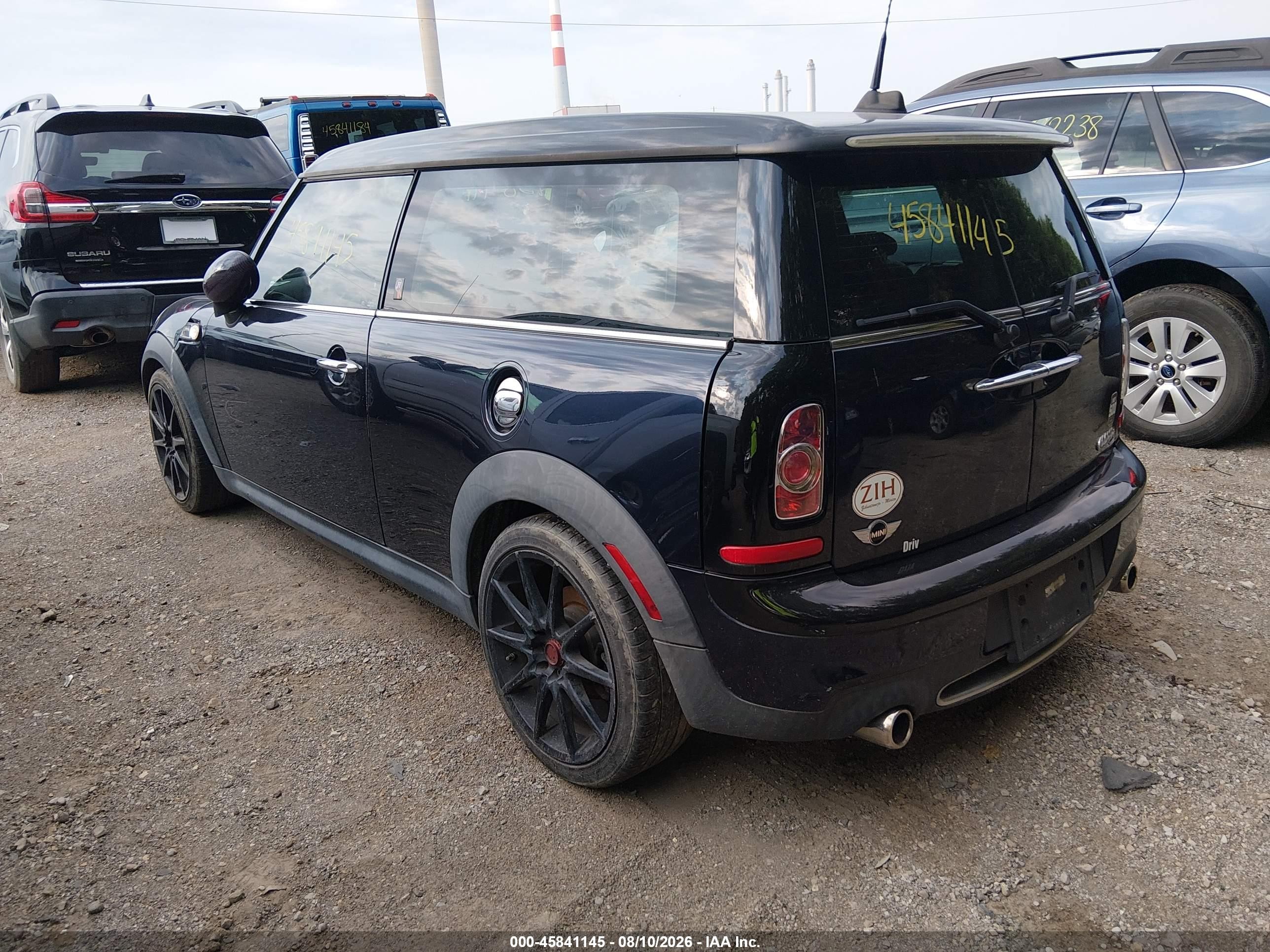 2011 Mini Cooper S Clubman   Dark Blue vin: WMWZG3C55BTY36977