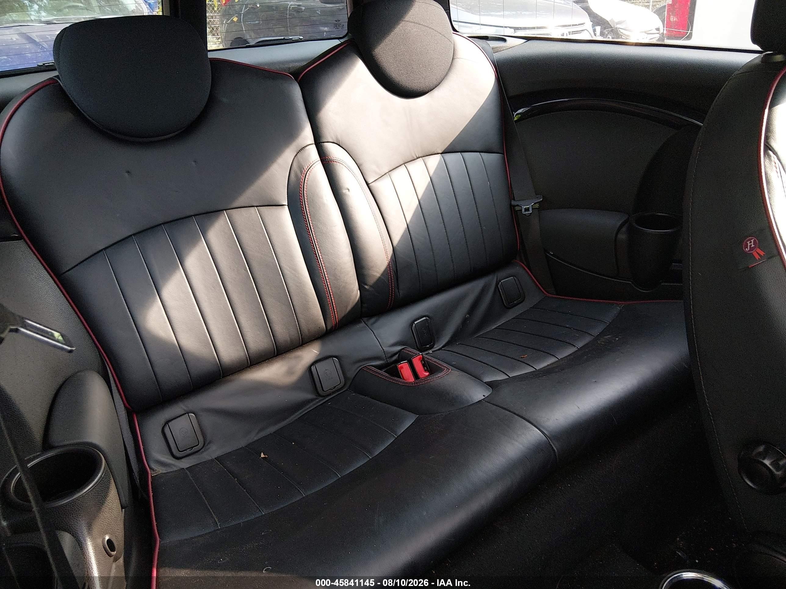 2011 Mini Cooper S Clubman   Dark Blue vin: WMWZG3C55BTY36977