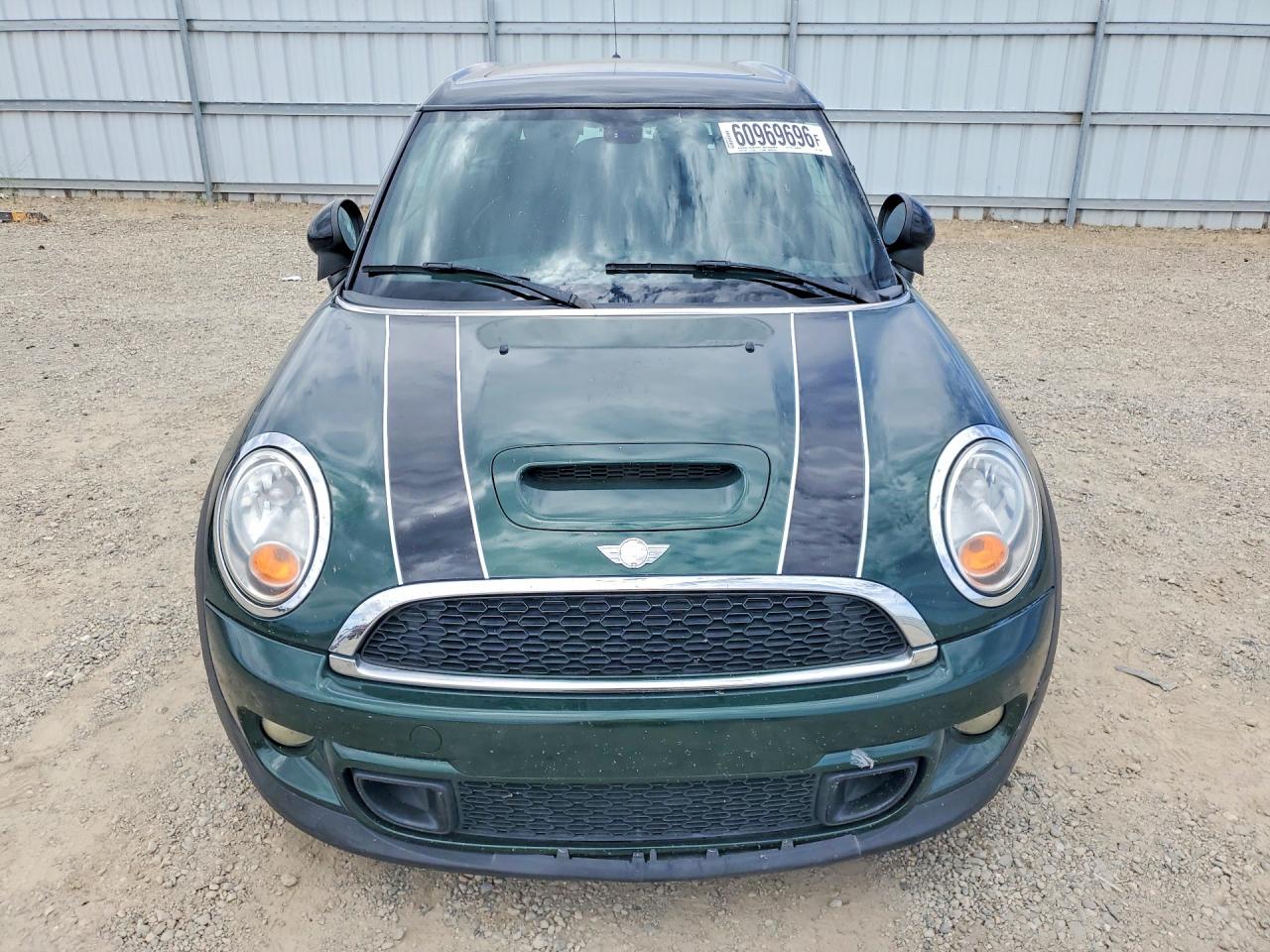 2013 Mini Cooper S Clubman Green vin: WMWZG3C55DTY39882
