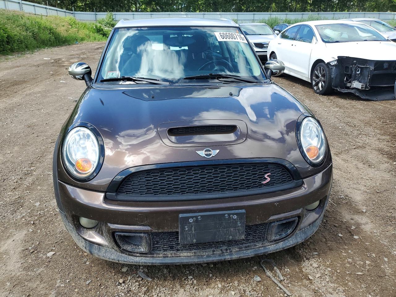 2011 Mini Cooper S Clubman Brown vin: WMWZG3C56BTY30962