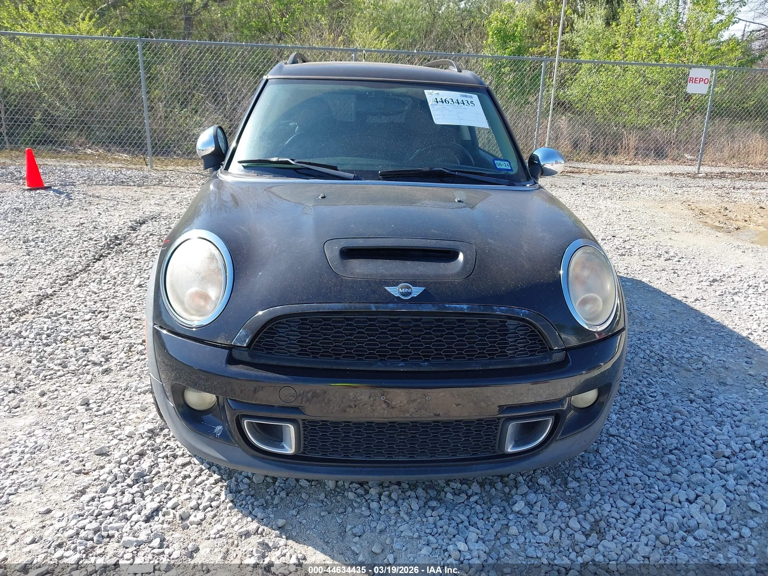 2011 Mini Cooper S Clubman   Black vin: WMWZG3C57BTY36172