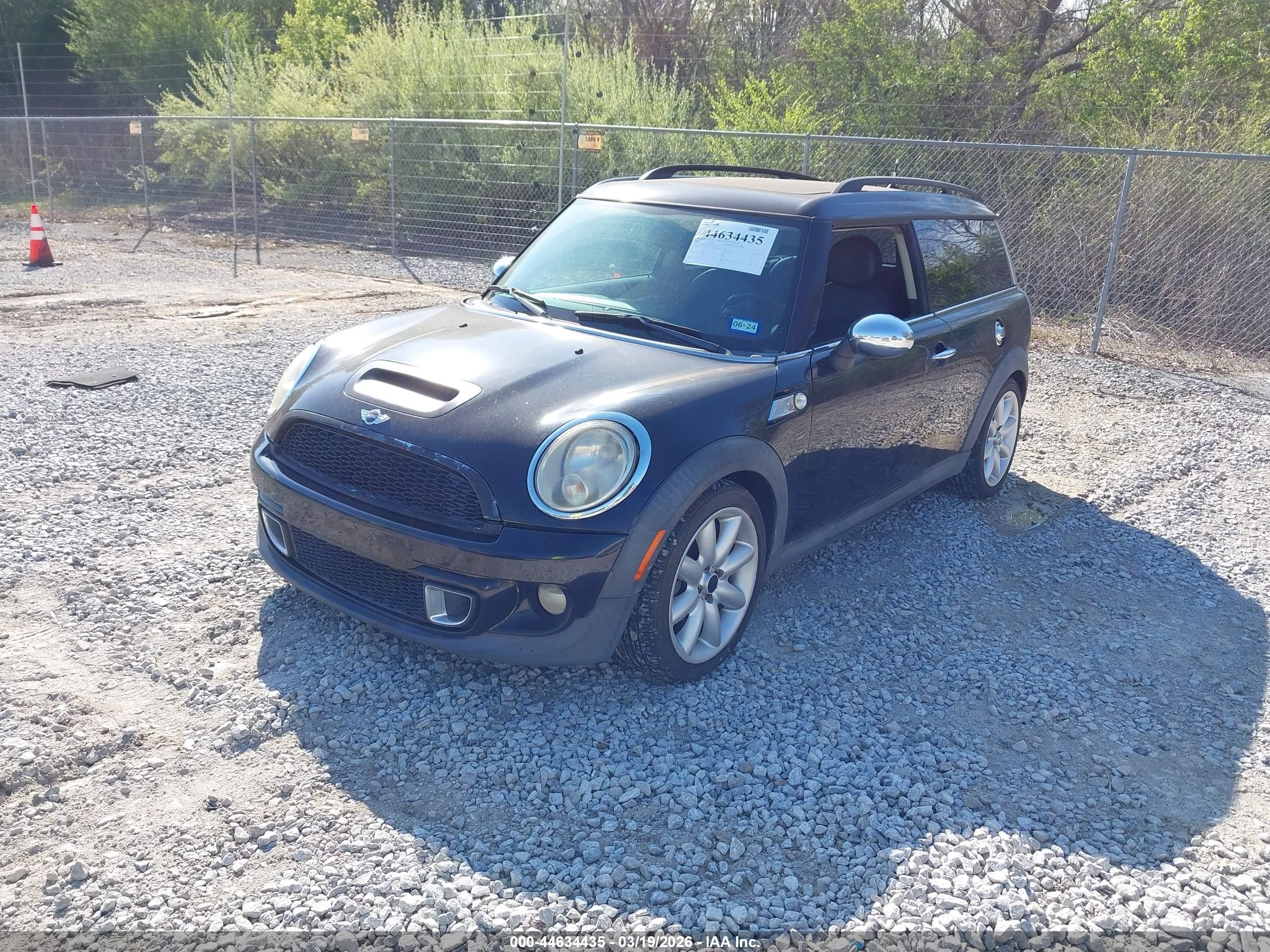 2011 Mini Cooper S Clubman   Black vin: WMWZG3C57BTY36172