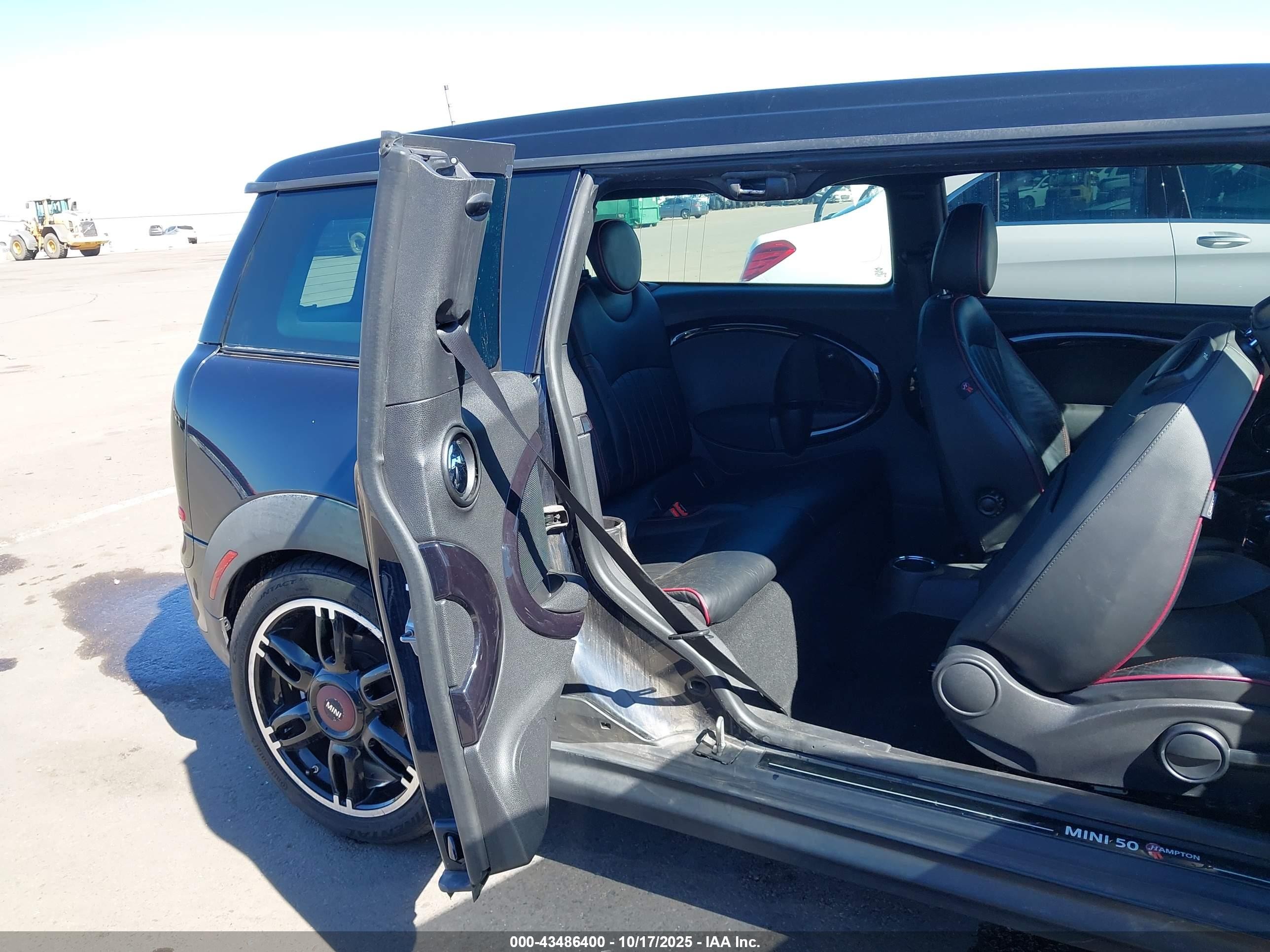 2011 Mini Cooper S Clubman   Blue vin: WMWZG3C57BTY37161