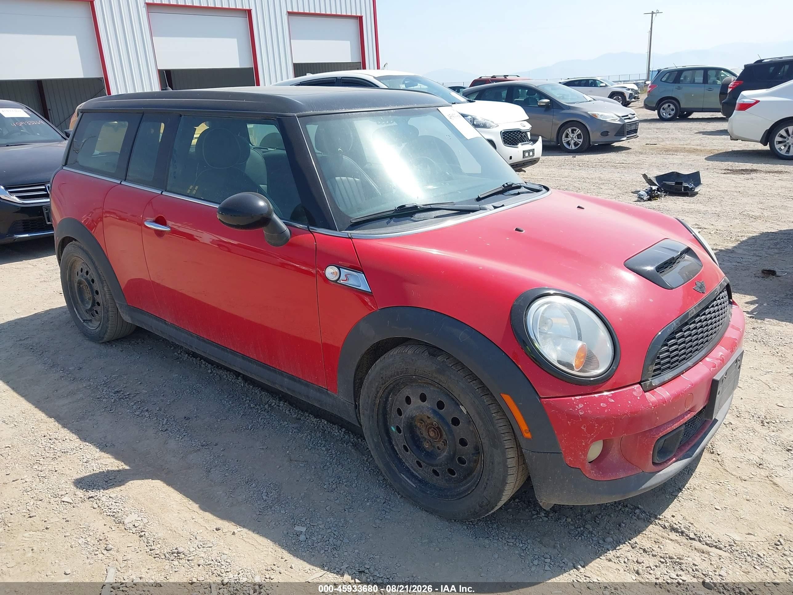 2011 Mini Cooper S Clubman   Red vin: WMWZG3C58BTY31322
