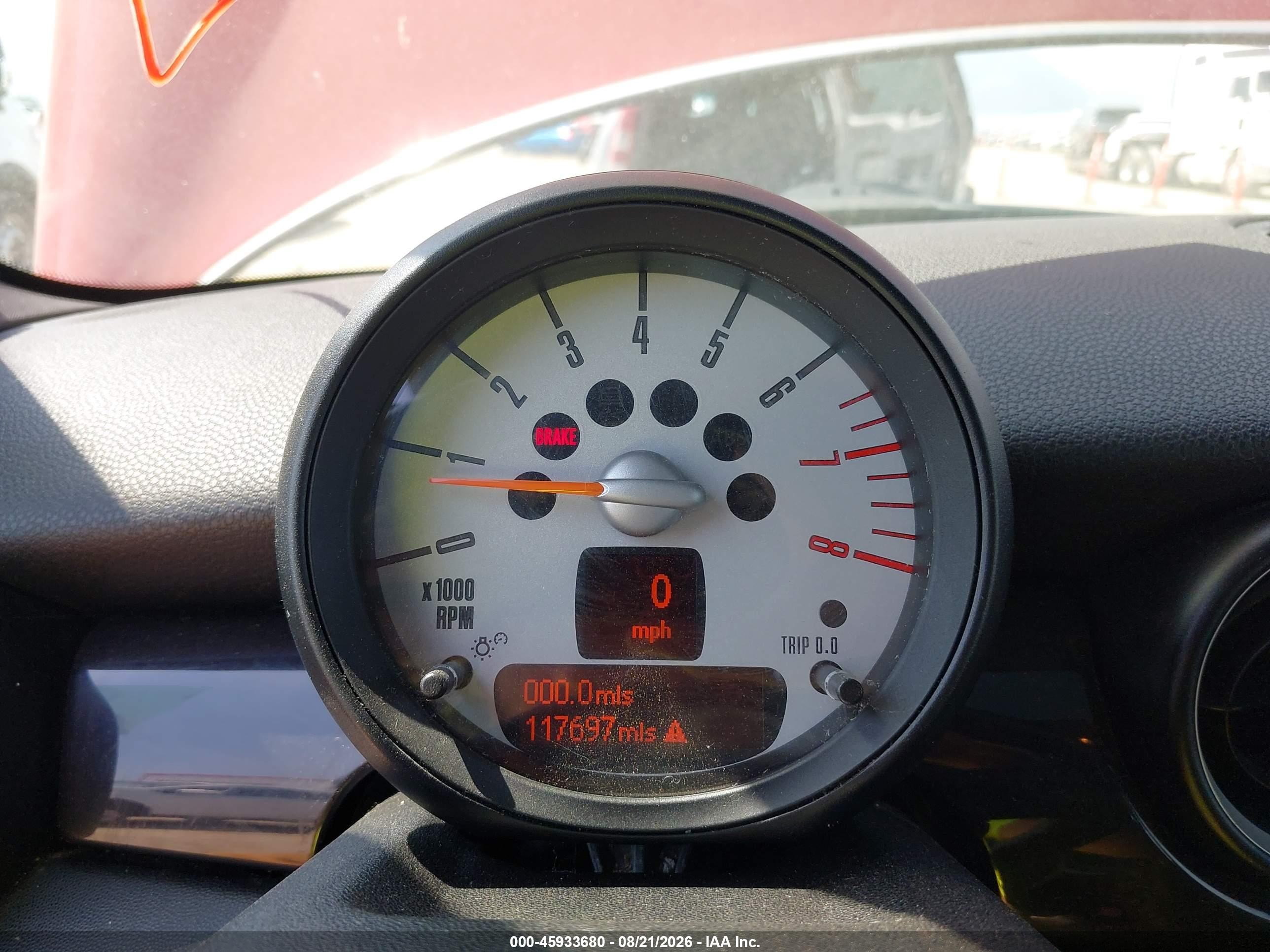 2011 Mini Cooper S Clubman   Red vin: WMWZG3C58BTY31322