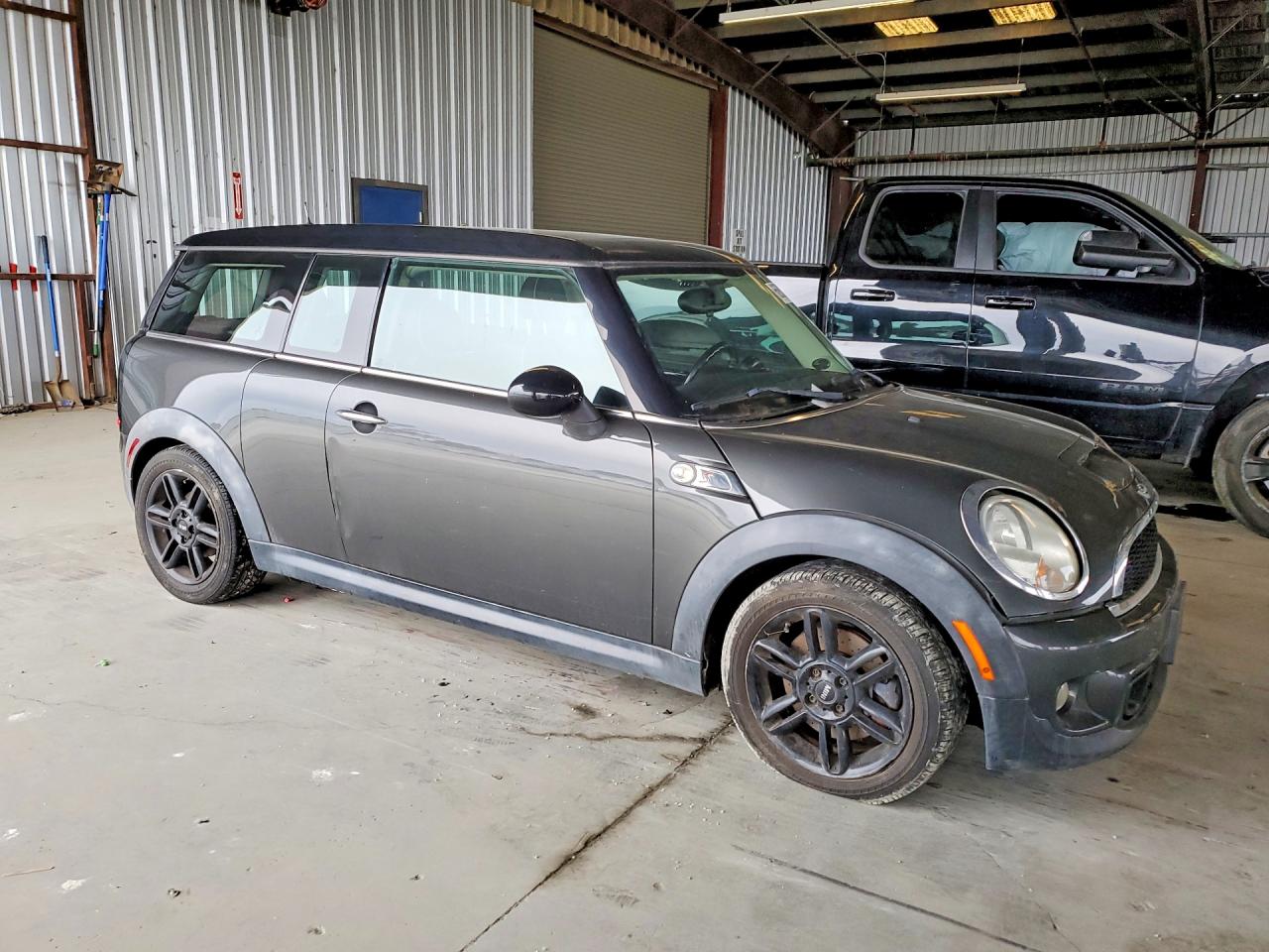 2012 Mini Cooper S Clubman Gray vin: WMWZG3C58CTY39020