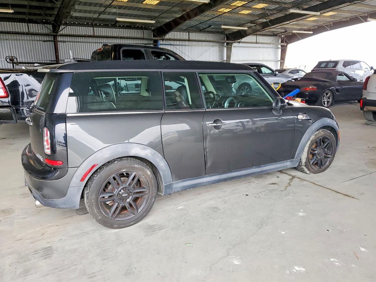 2012 Mini Cooper S Clubman Gray vin: WMWZG3C58CTY39020