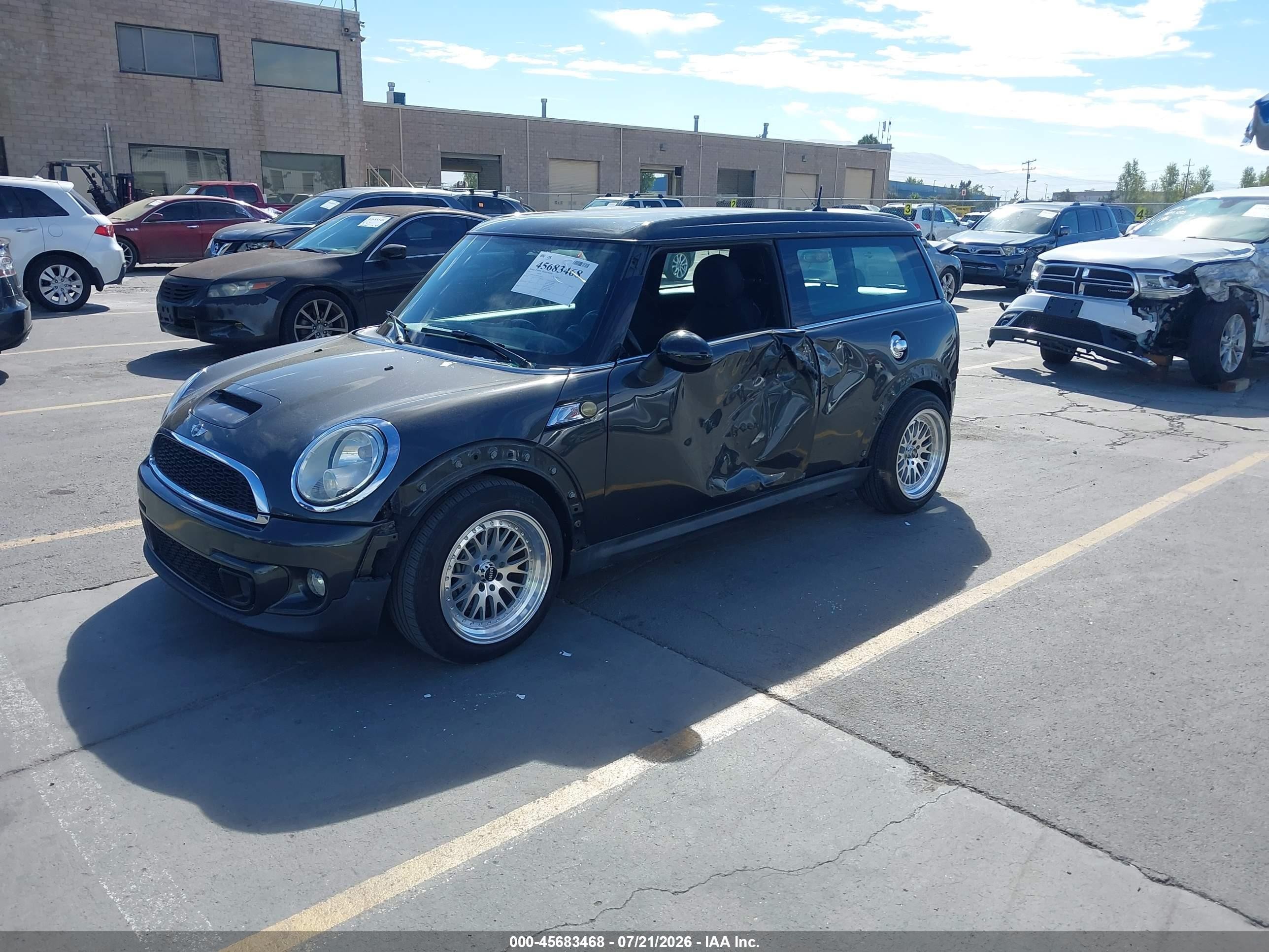 2013 Mini Clubman Cooper S Black vin: WMWZG3C58DT576383