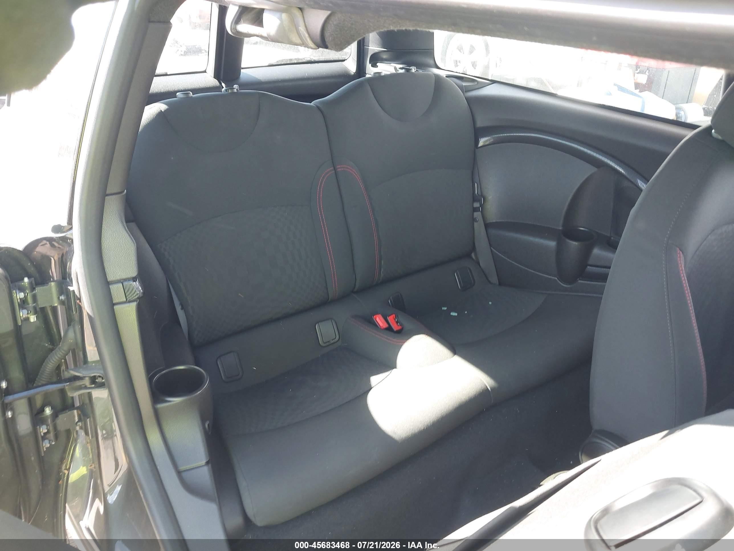 2013 Mini Clubman Cooper S Black vin: WMWZG3C58DT576383