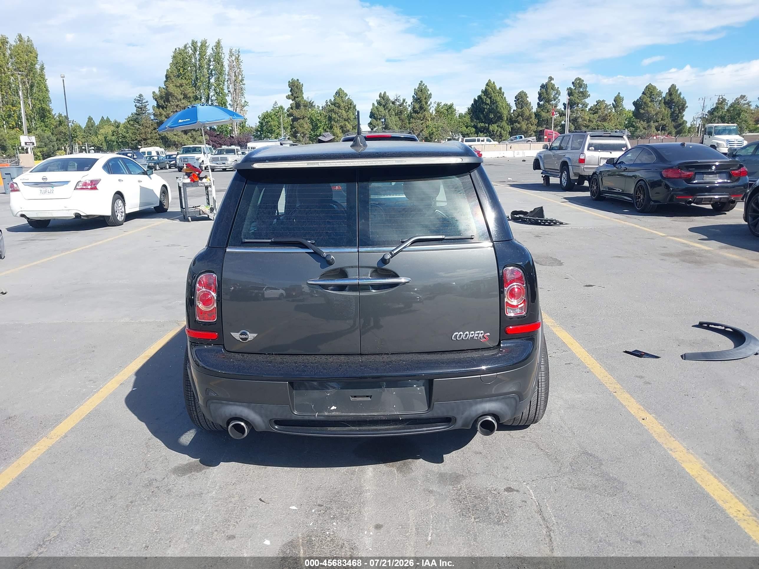 2013 Mini Clubman Cooper S Black vin: WMWZG3C58DT576383