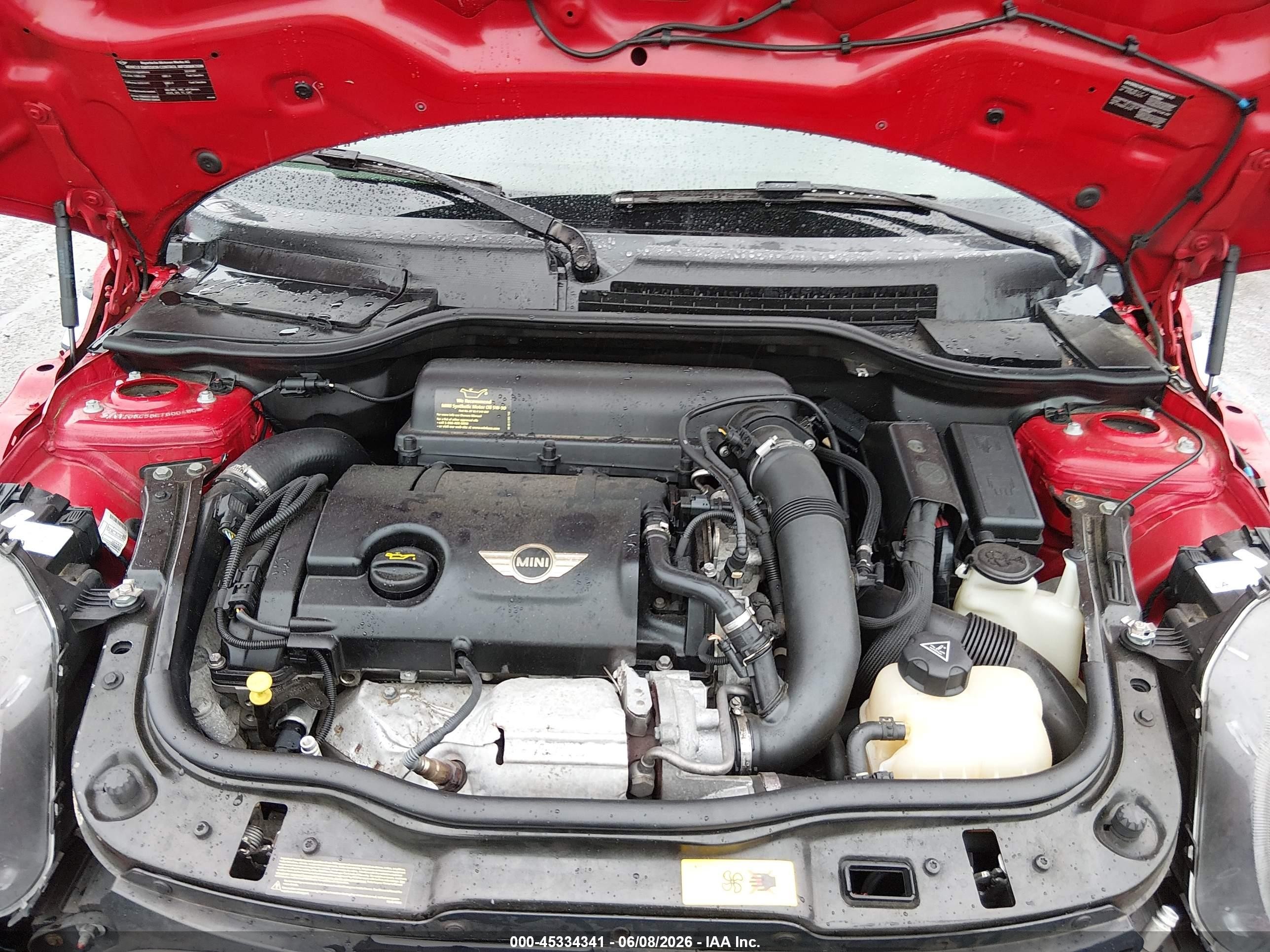 2014 Mini Clubman Cooper S Red vin: WMWZG3C58ET800480