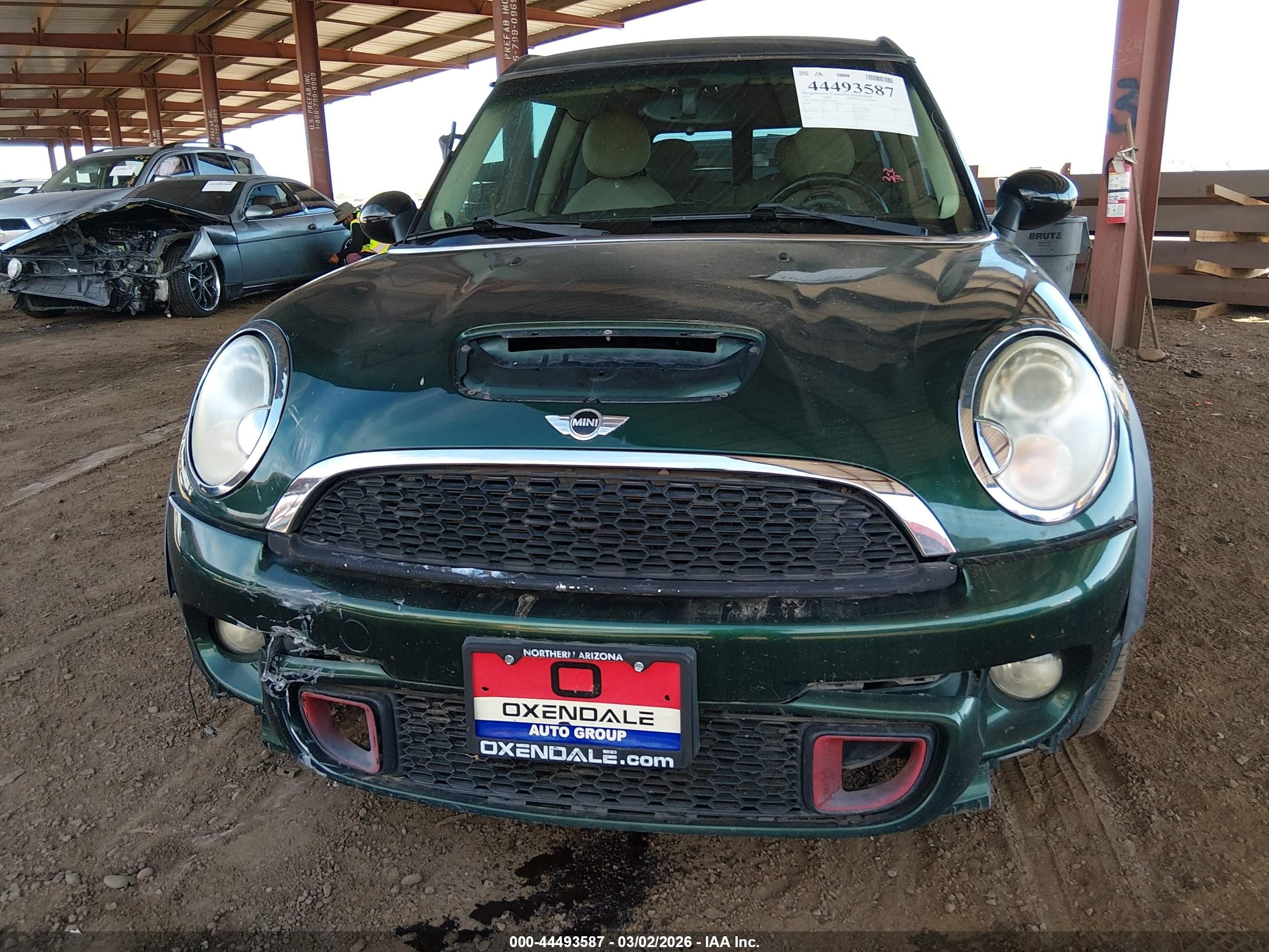 2011 Mini Cooper S Clubman   Green vin: WMWZG3C59BTY30387