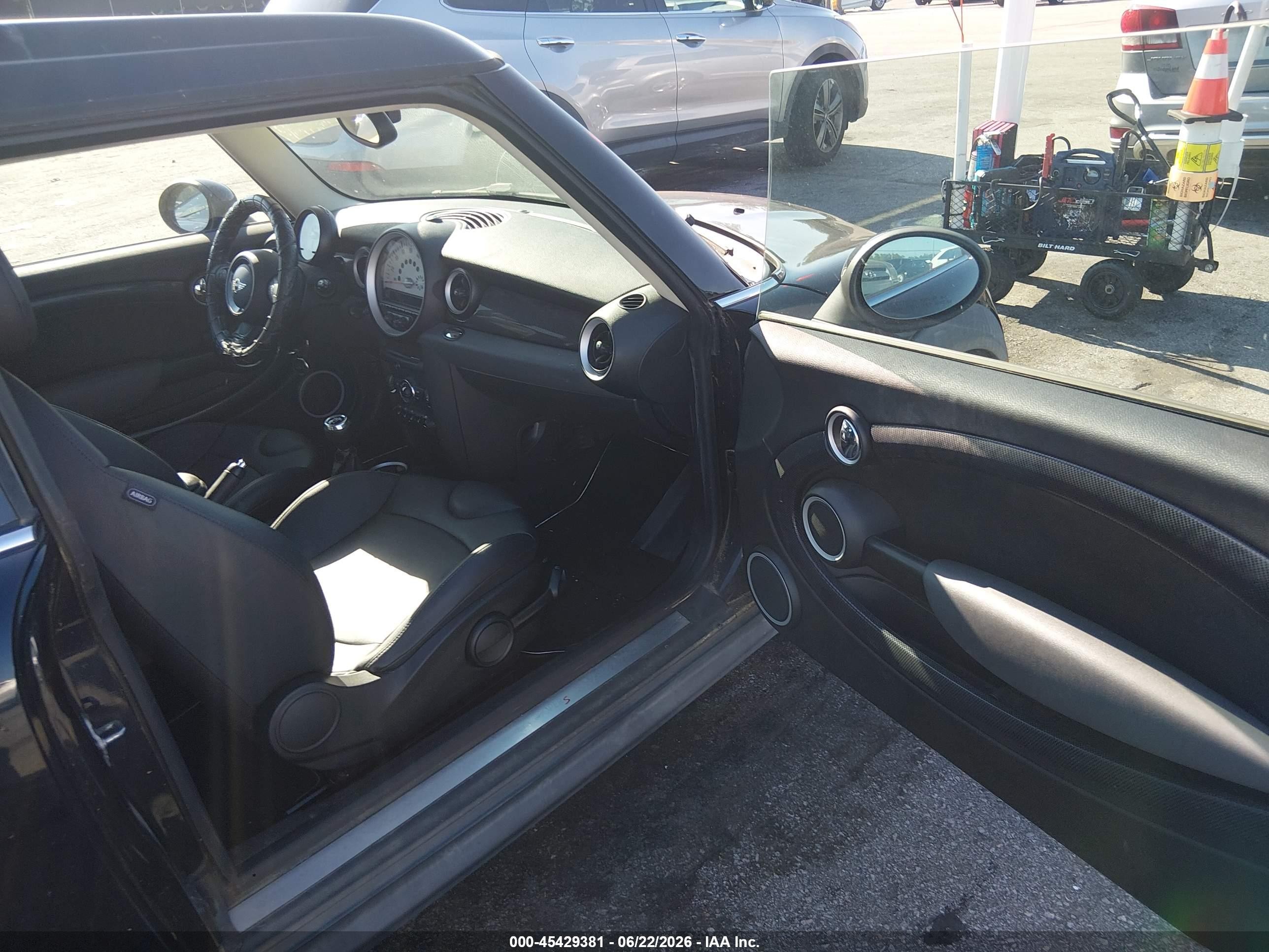 2012 Mini Cooper S Clubman   Black vin: WMWZG3C59CTY32299