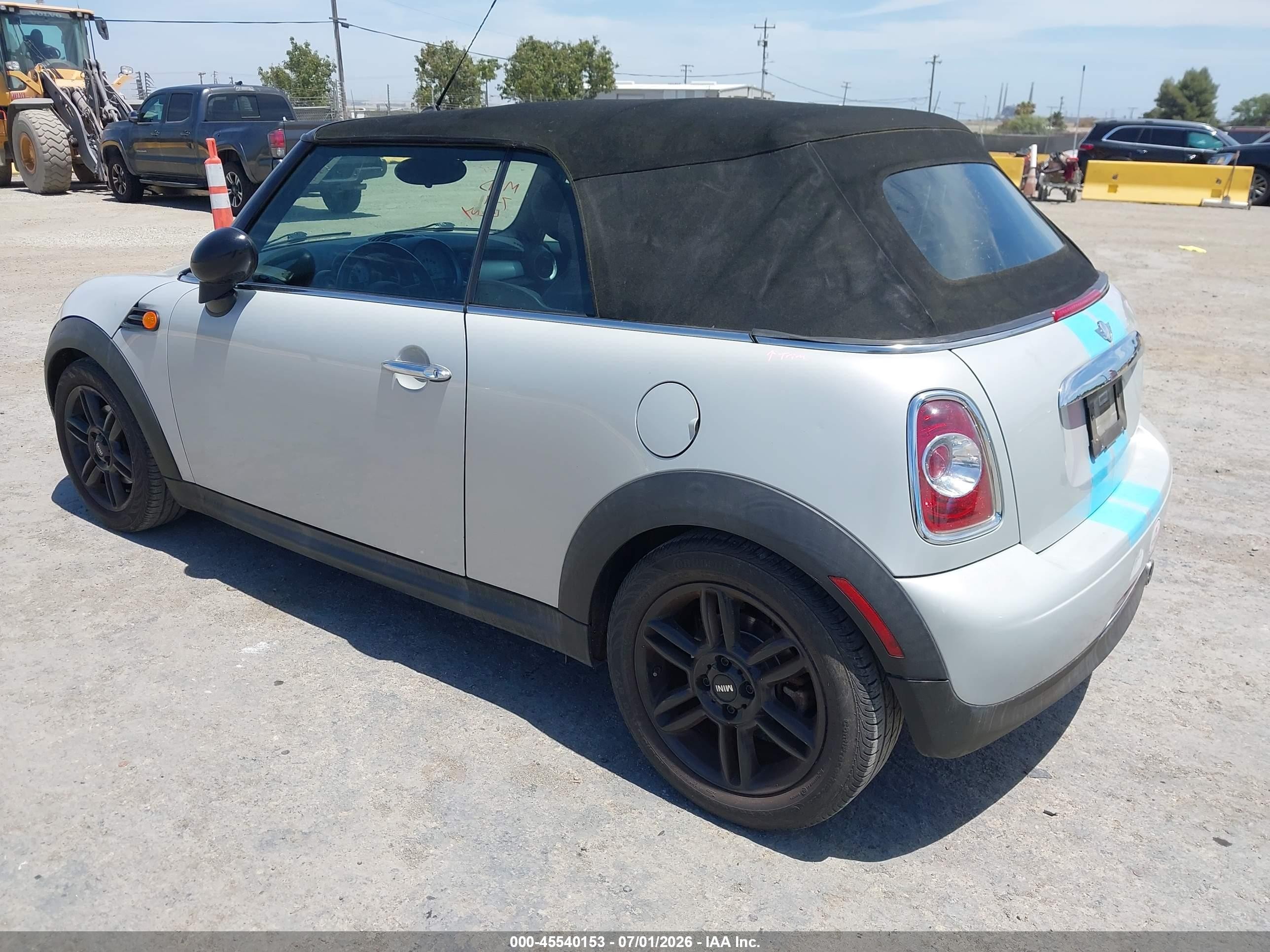 2012 Mini Cooper   Gray vin: WMWZN3C50CT133942