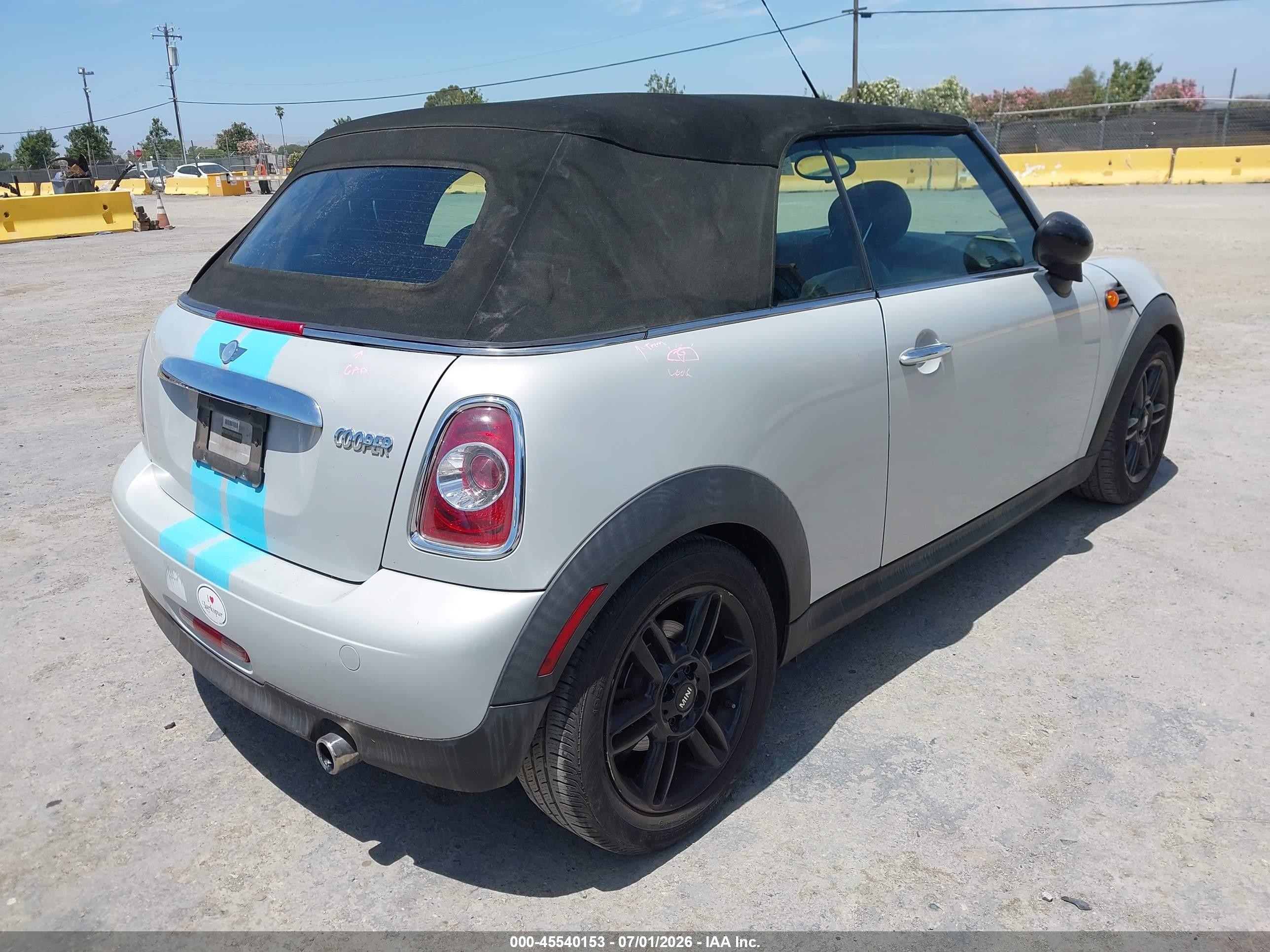 2012 Mini Cooper   Gray vin: WMWZN3C50CT133942